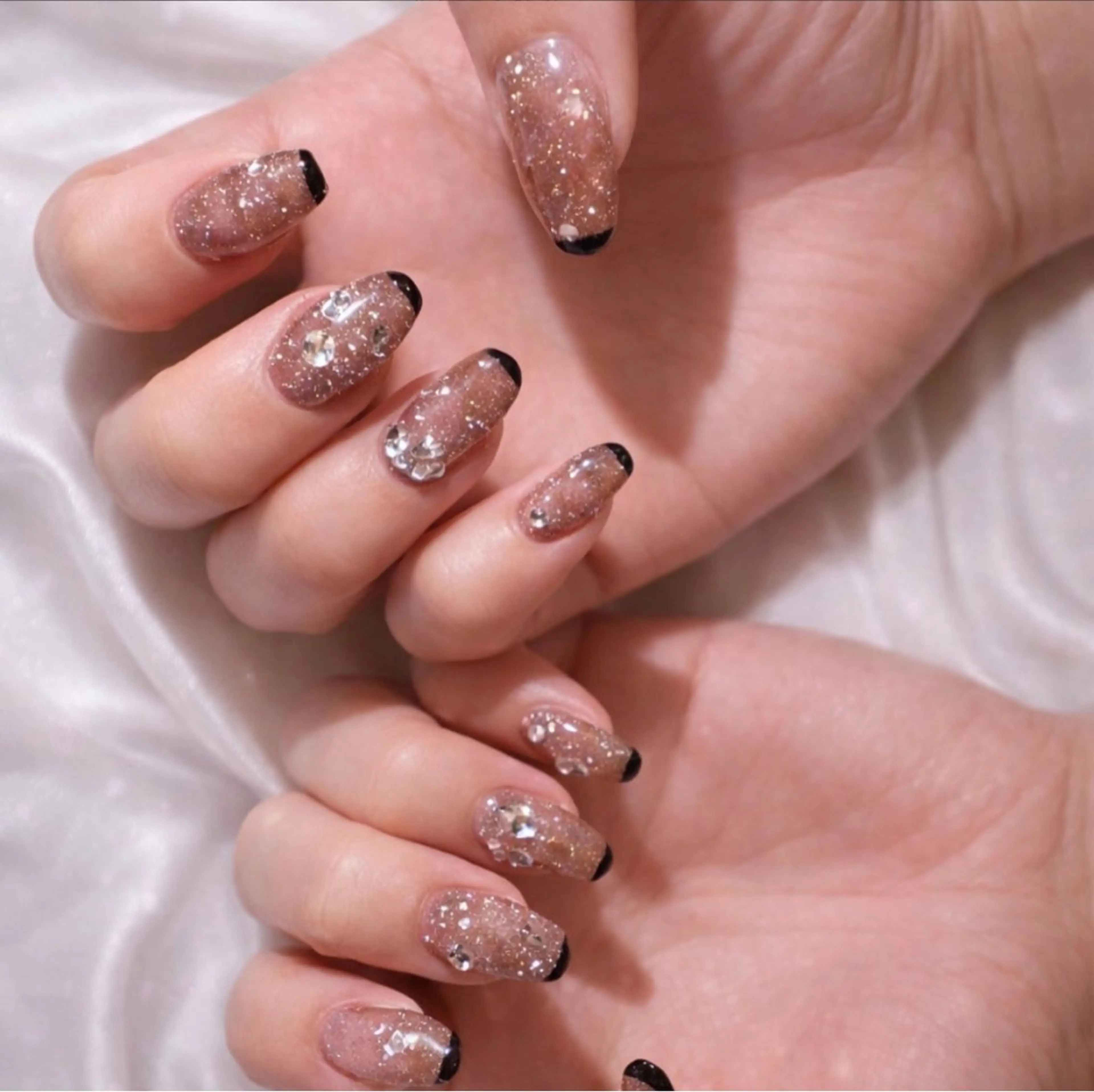 ネイル フレンチネイル キラキラネイル ラメ(グリッター) ハンドネイル Kii nailのネイルデザイン