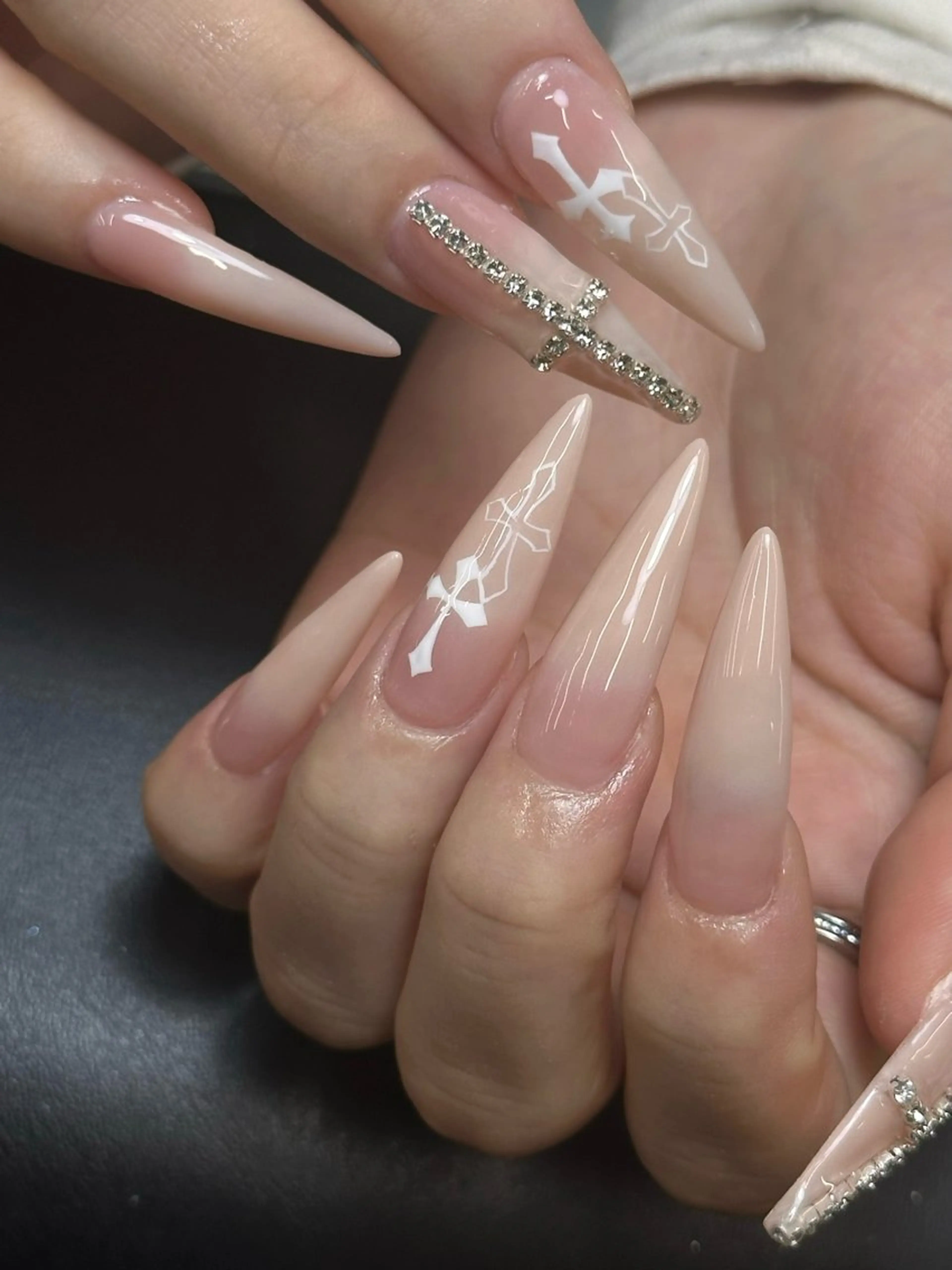 ネイル Iconic Nailのネイルデザイン