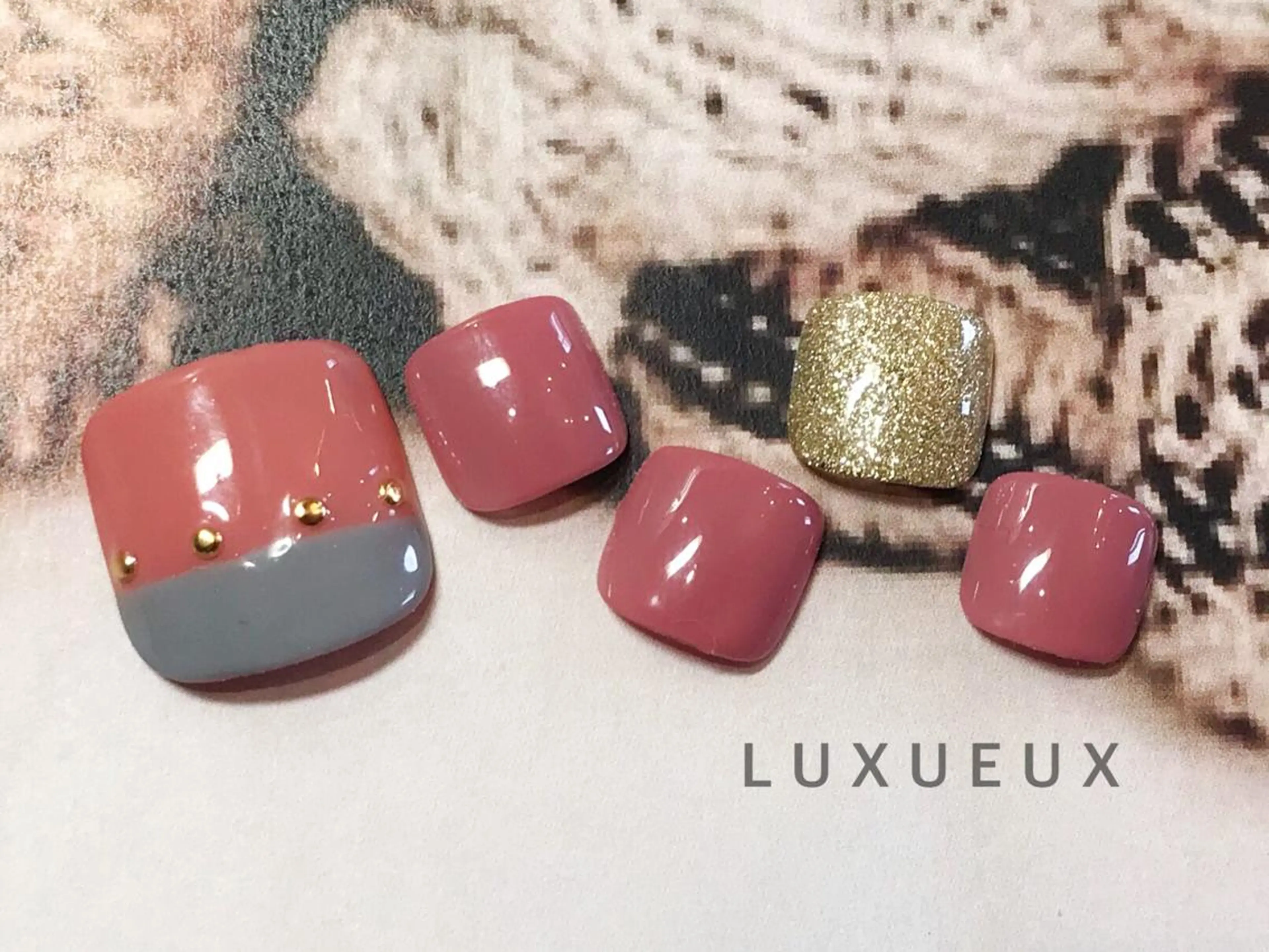 ネイル LUXUEUX春日店所属・LUXUEUX春日店 (ルクソー)のネイルデザイン