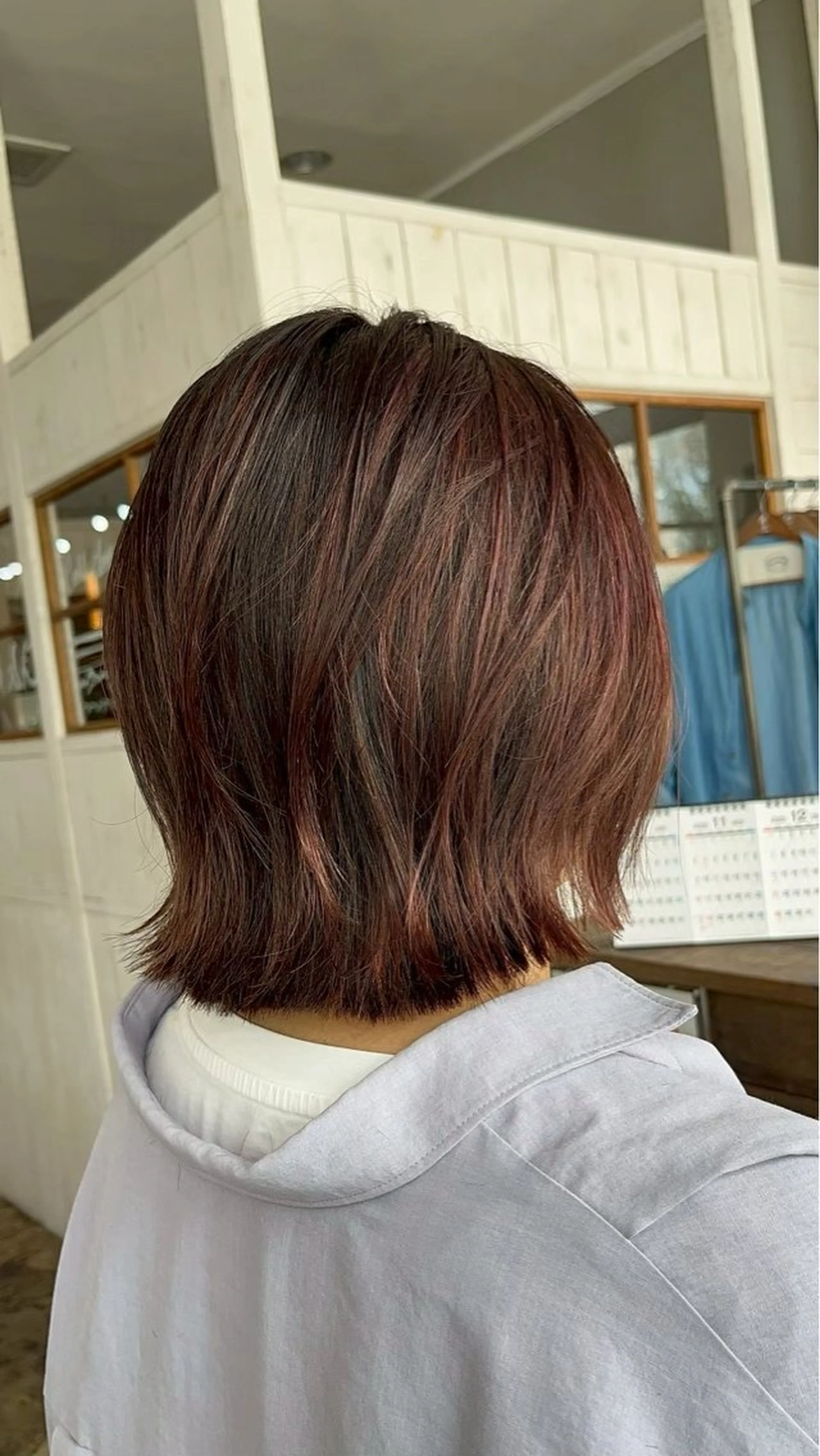 ミディアム 山口 真里亜のヘアスタイル