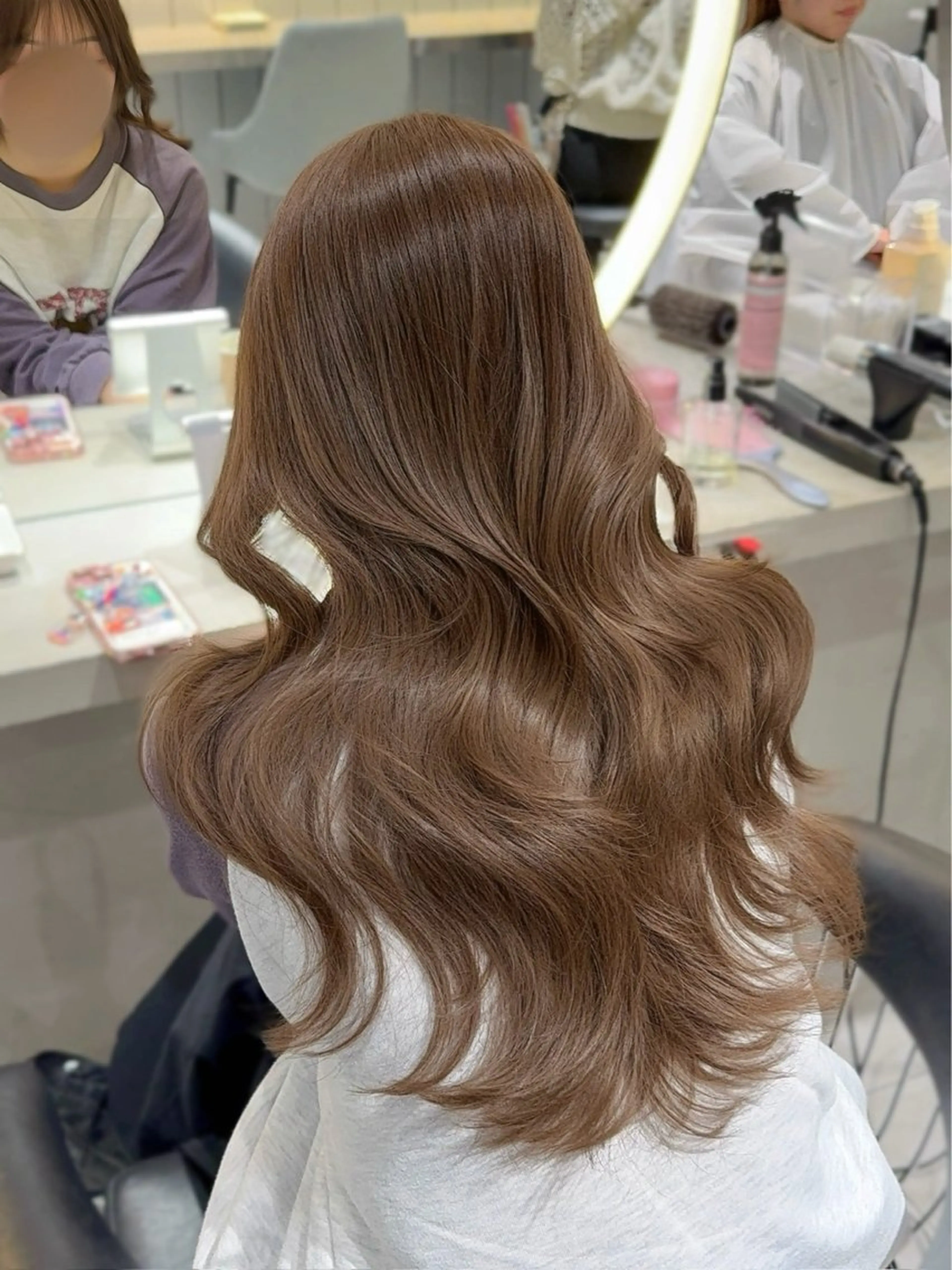 ロング 顔まわりレイヤー 顔周りカット ハイレイヤー レイヤーカット ローレイヤー カット ヘアカラー MOMOHA/ 🍑レイヤーカットのヘアスタイル