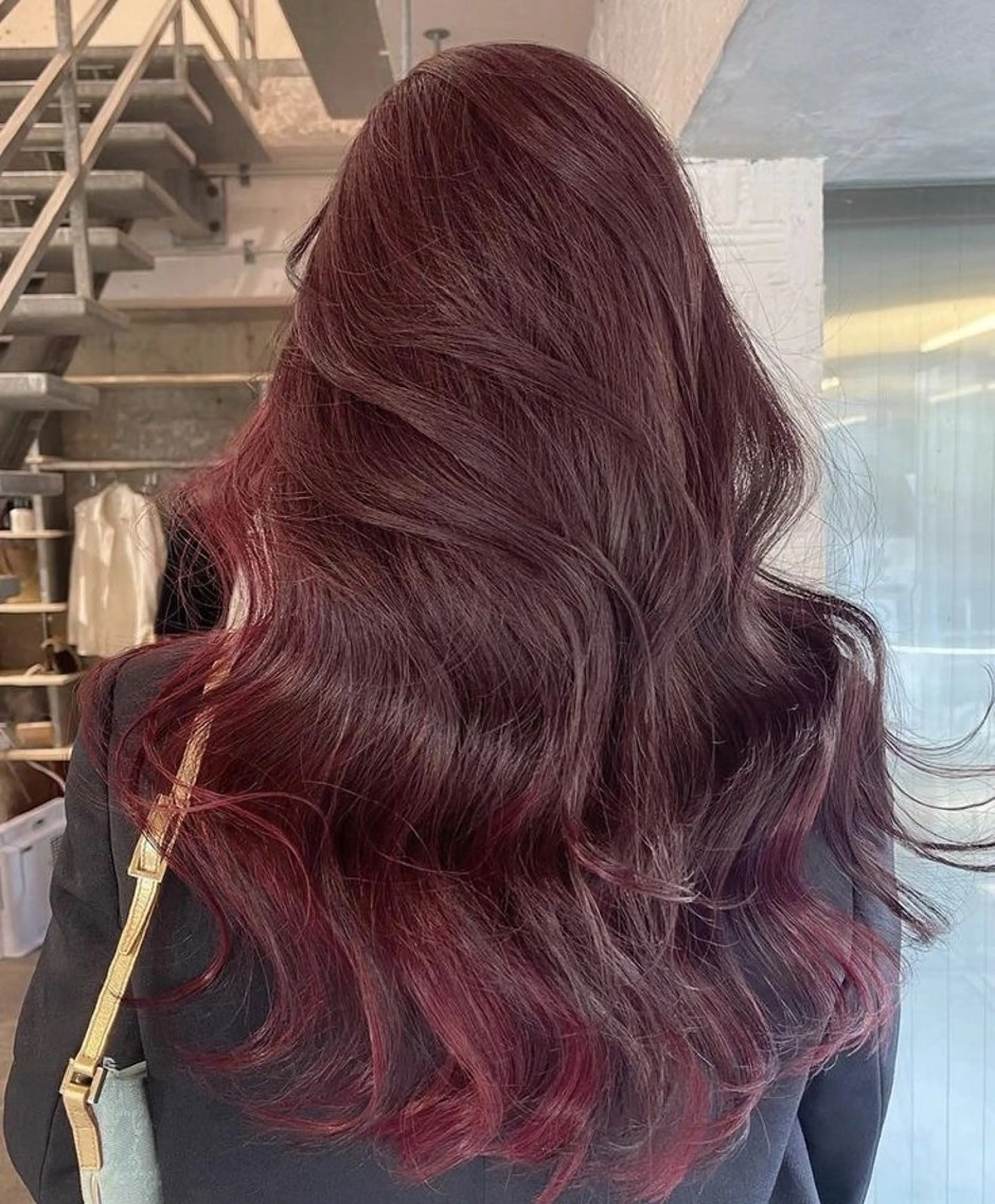 ロング カラー ブリーチ ブリーチなしカラー レッドカラー 💖札幌カラー 指名No.1💖玲奈のヘアスタイル