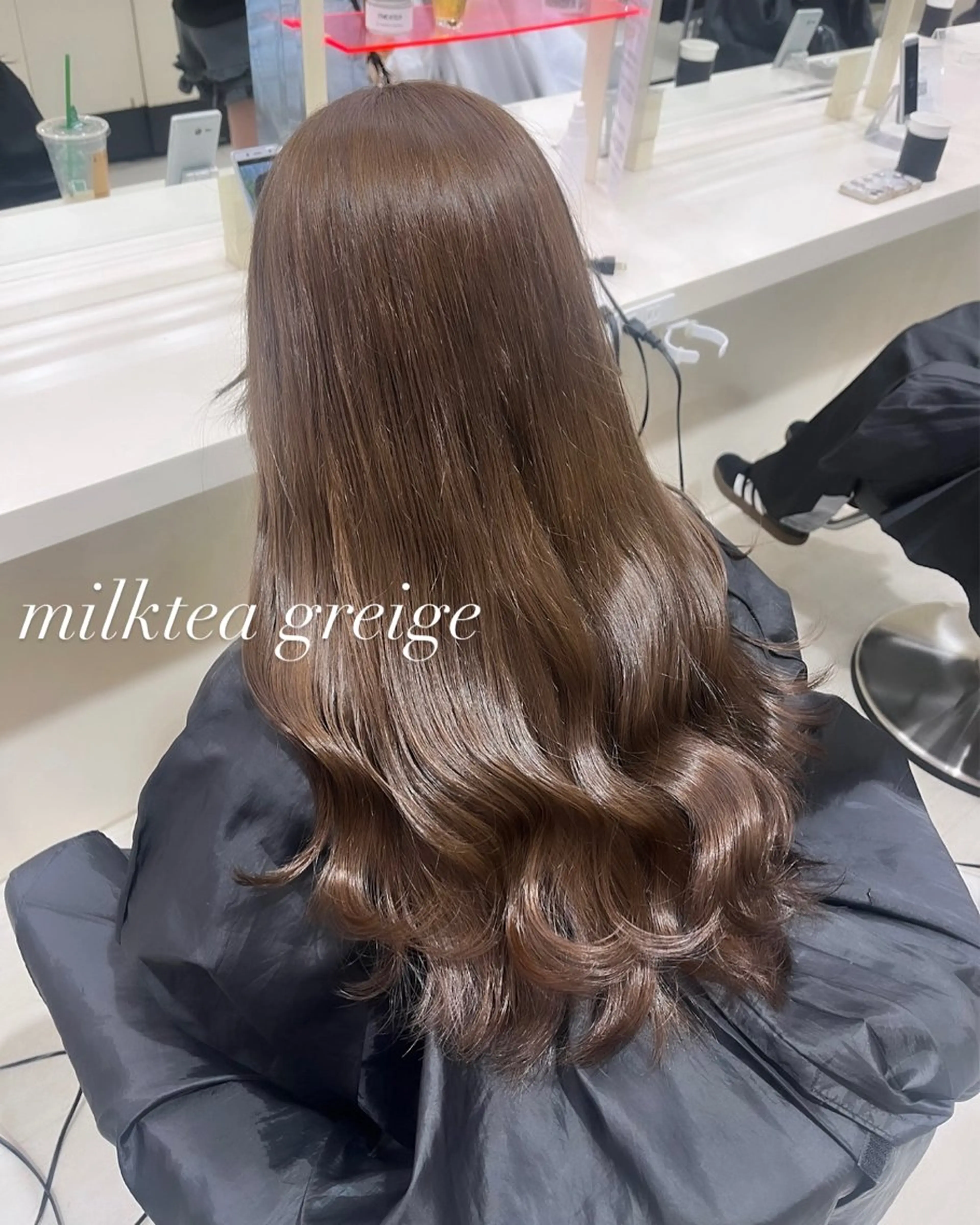 ロング カラー 大人上品ベージュ 🎀HARUNAのヘアスタイル