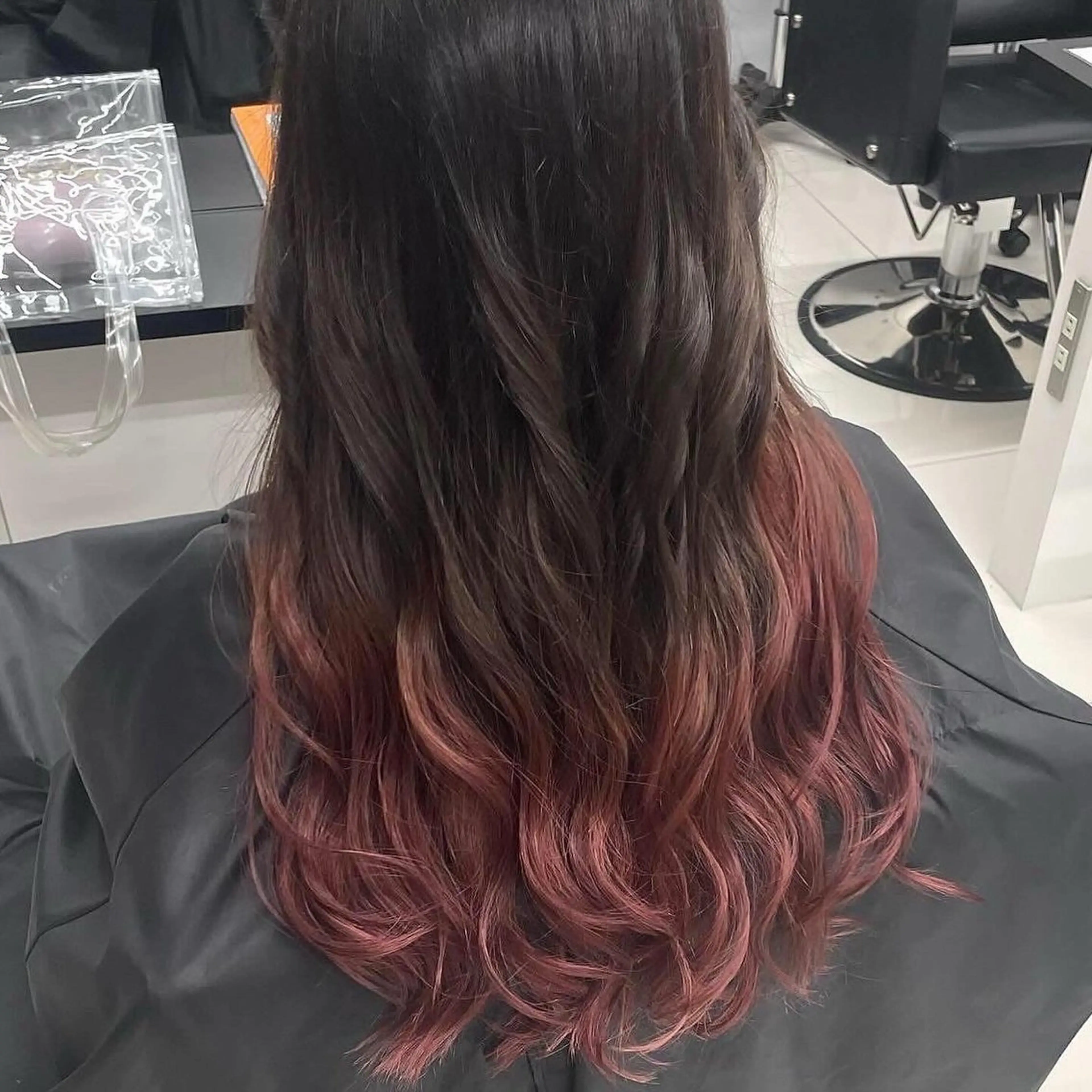 ミディアム カラー ブリーチ グラデーションカラー ⭐️無料！カット モデル募集⭐️夕貴のヘアスタイル