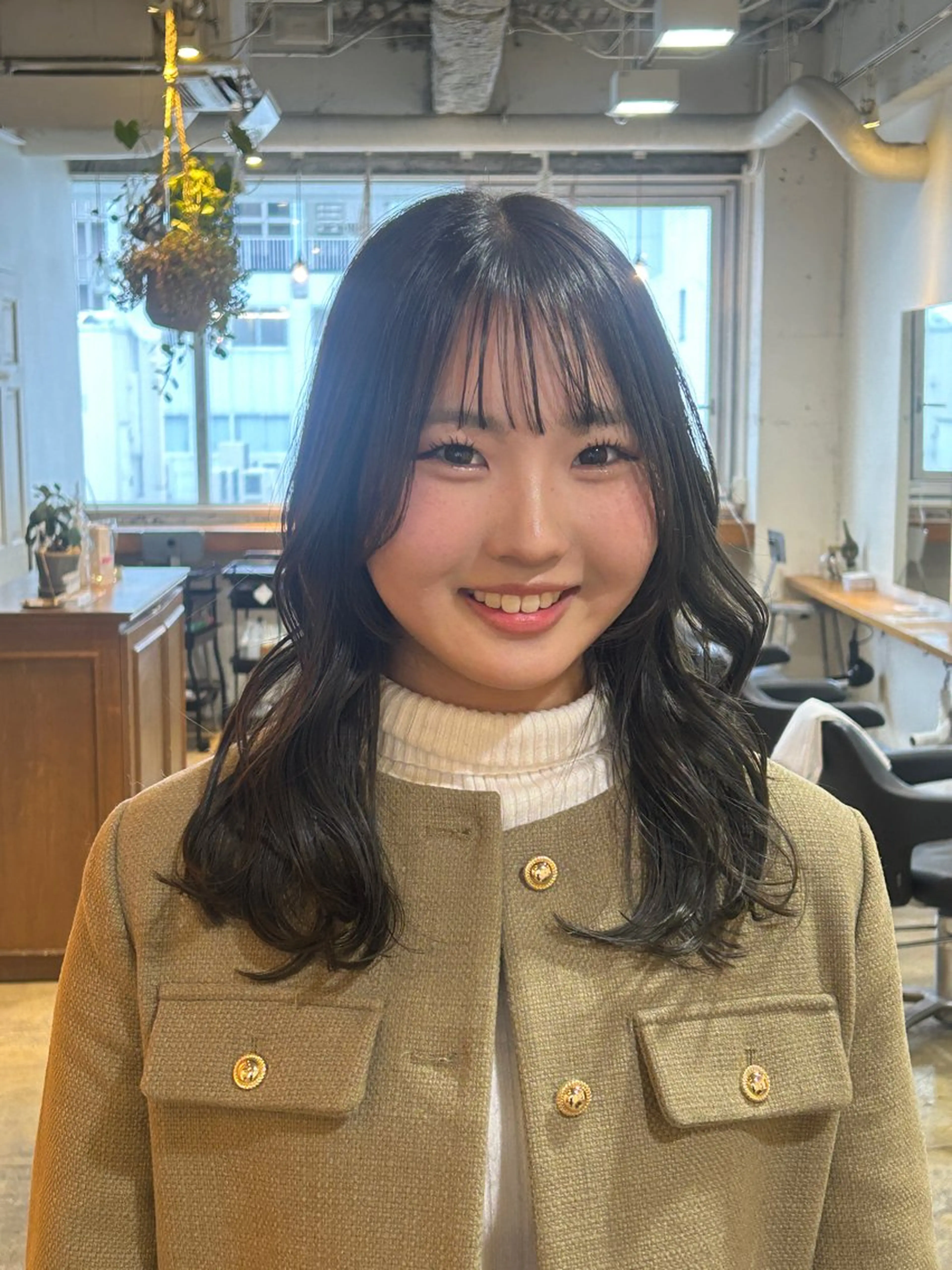 ミディアム カラー カット ヘアカラー ナチュラル大人っぽい スタイル　MAORIのヘアスタイル