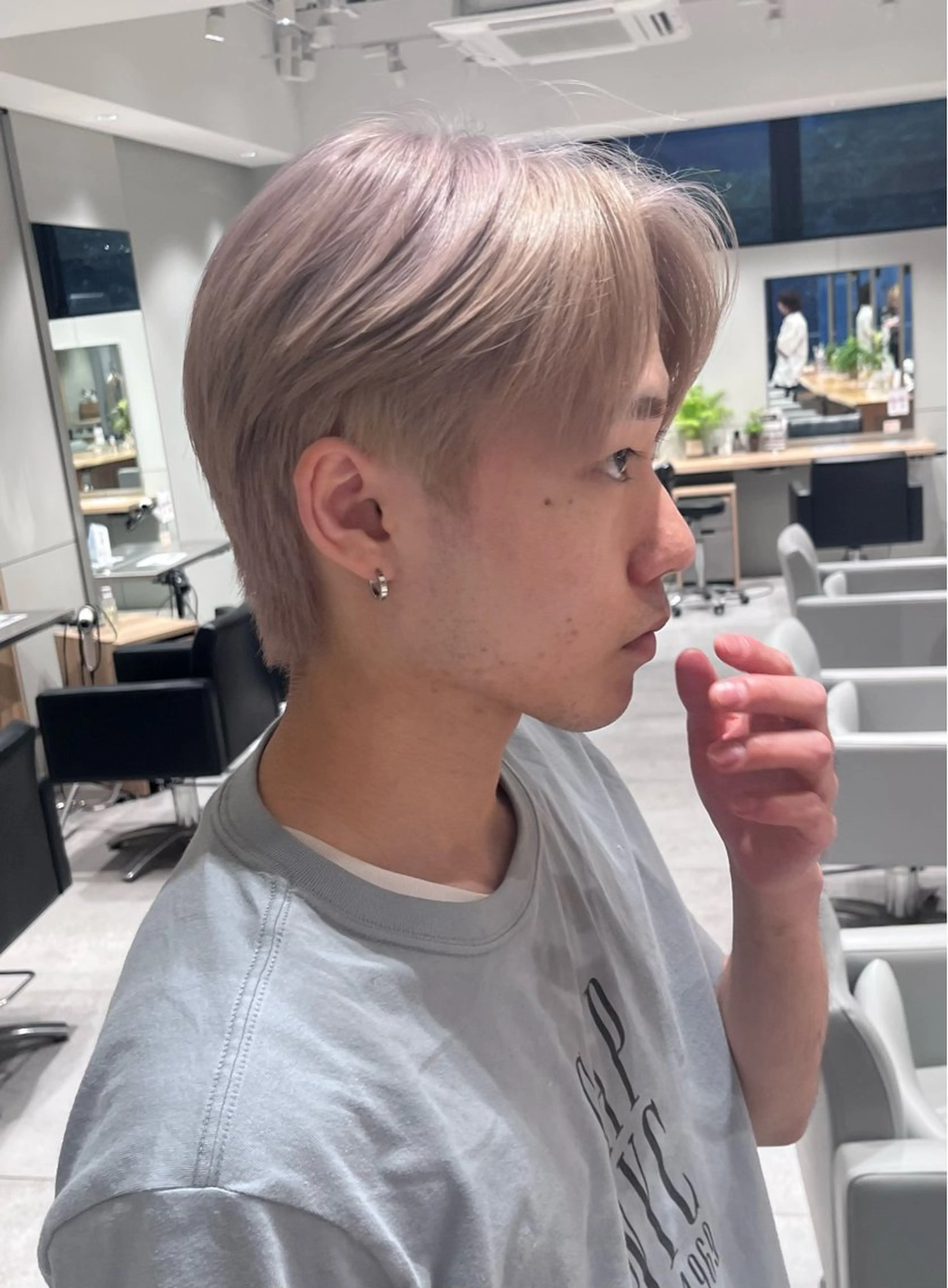 メンズ ヘアカラー MINX 髙田凜々子 ボブ/ハイトーンのヘアスタイル