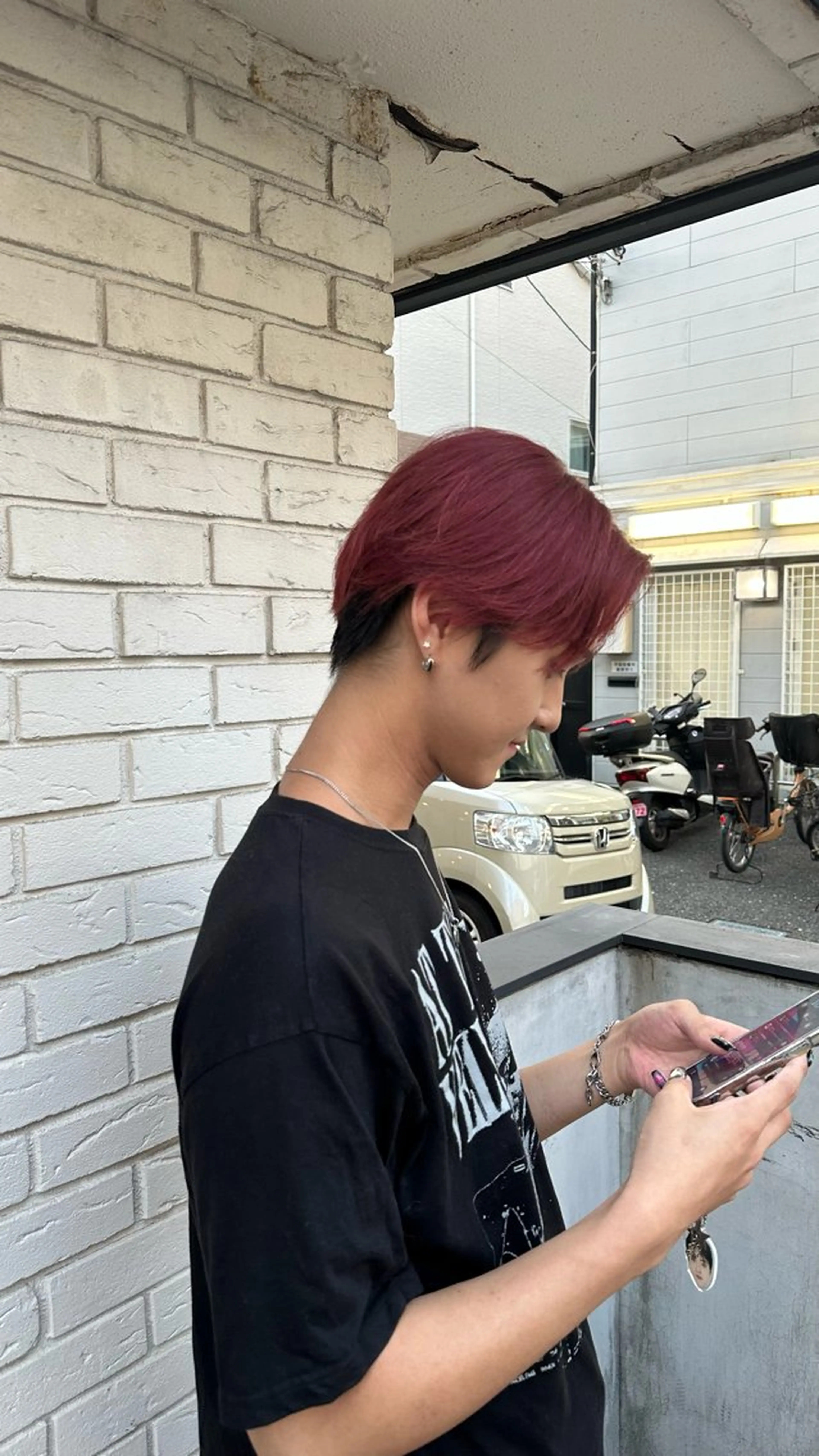 カラー メンズ メンズブリーチ ブリーチ ボルドーカラー be'leef.ric 守口店所属・宮崎 稚世のヘアスタイル