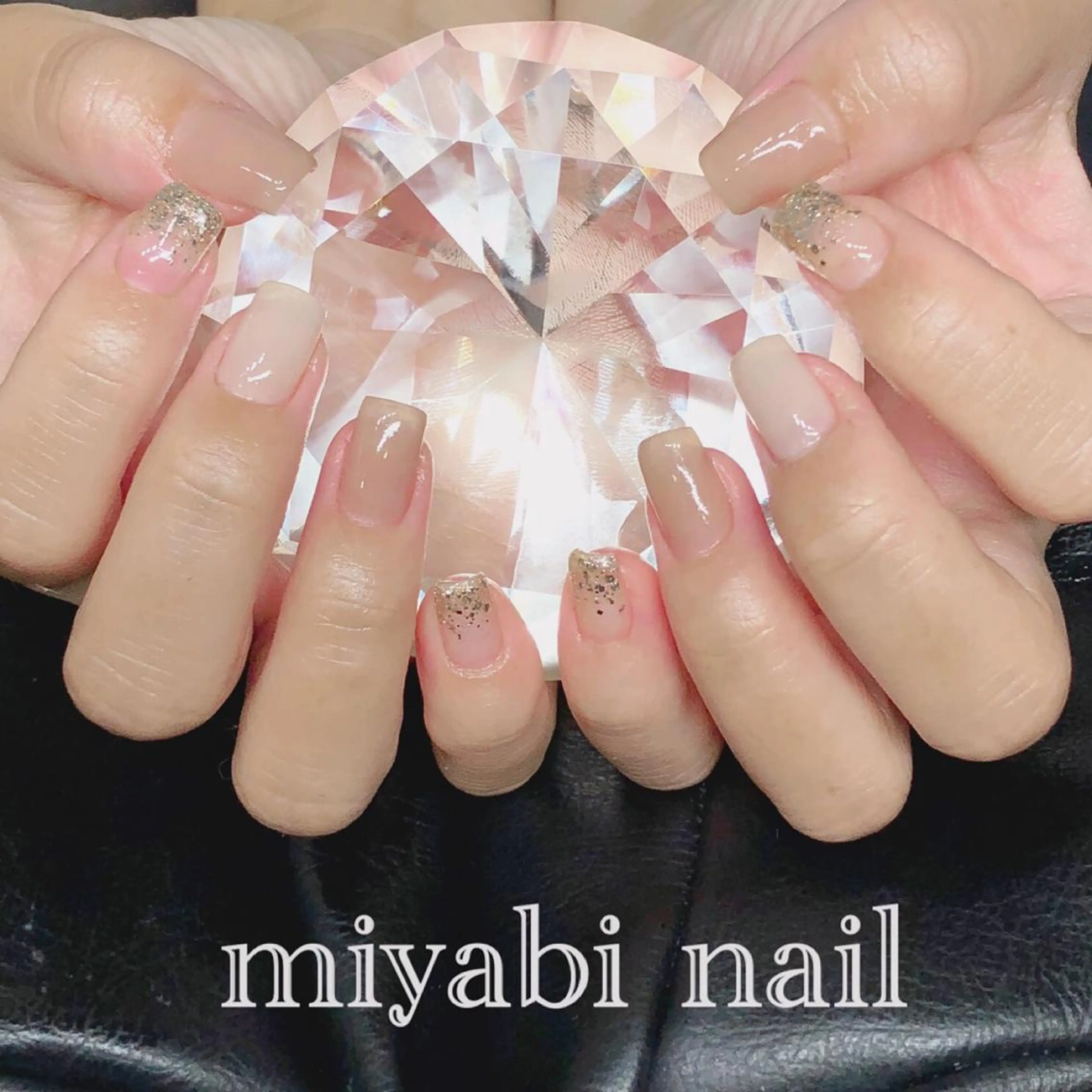 ネイル ジェルネイル グラデーション ラメ(グリッター) ラメグラデーション 持ち込み ハンドネイル miyabi nail 桂川駅近くのネイルデザイン
