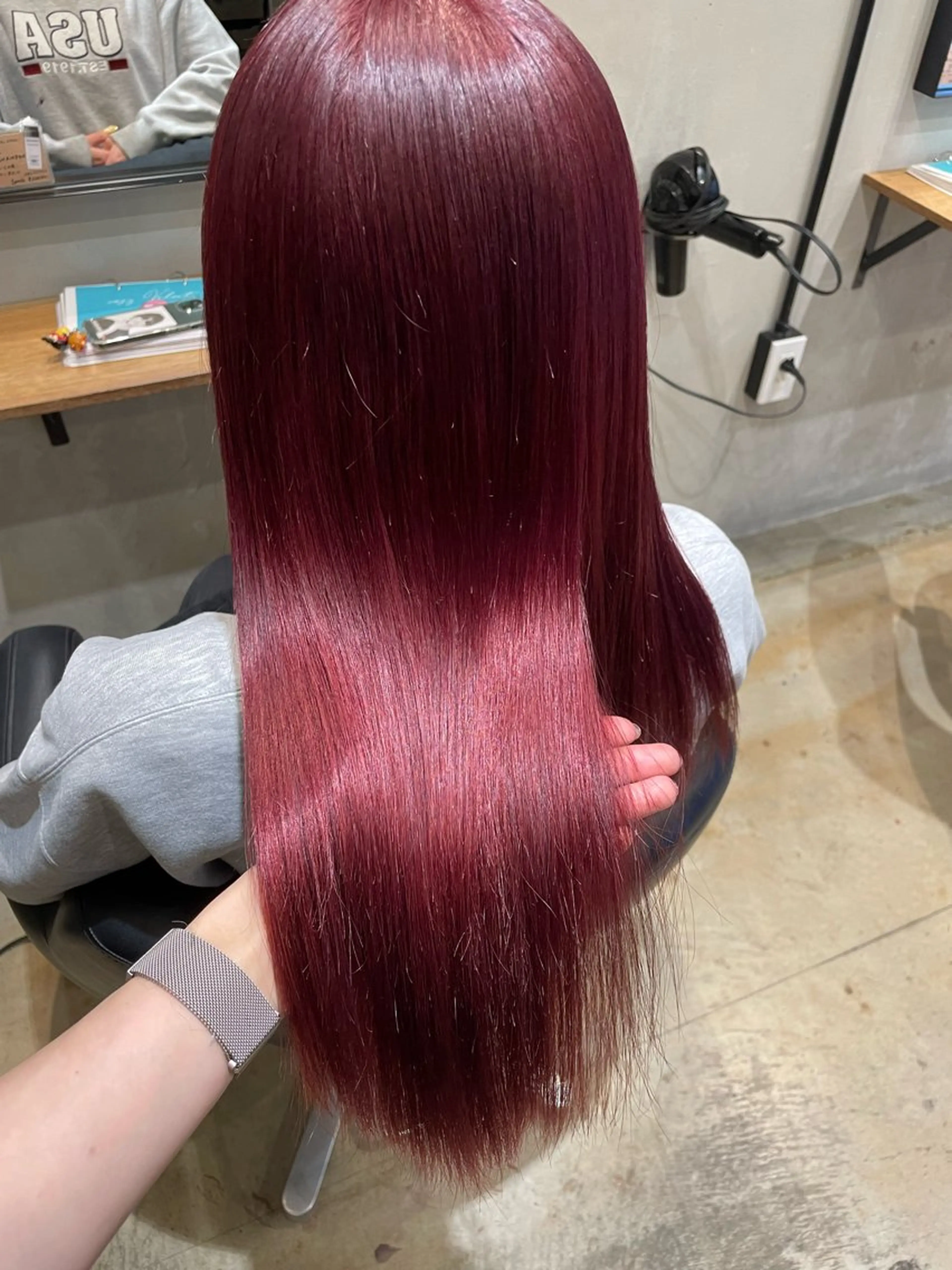 セミロング カラー ブリーチ レッドカラー 博多/ブリーチ/レイ ヤーカット/莉子のヘアスタイル