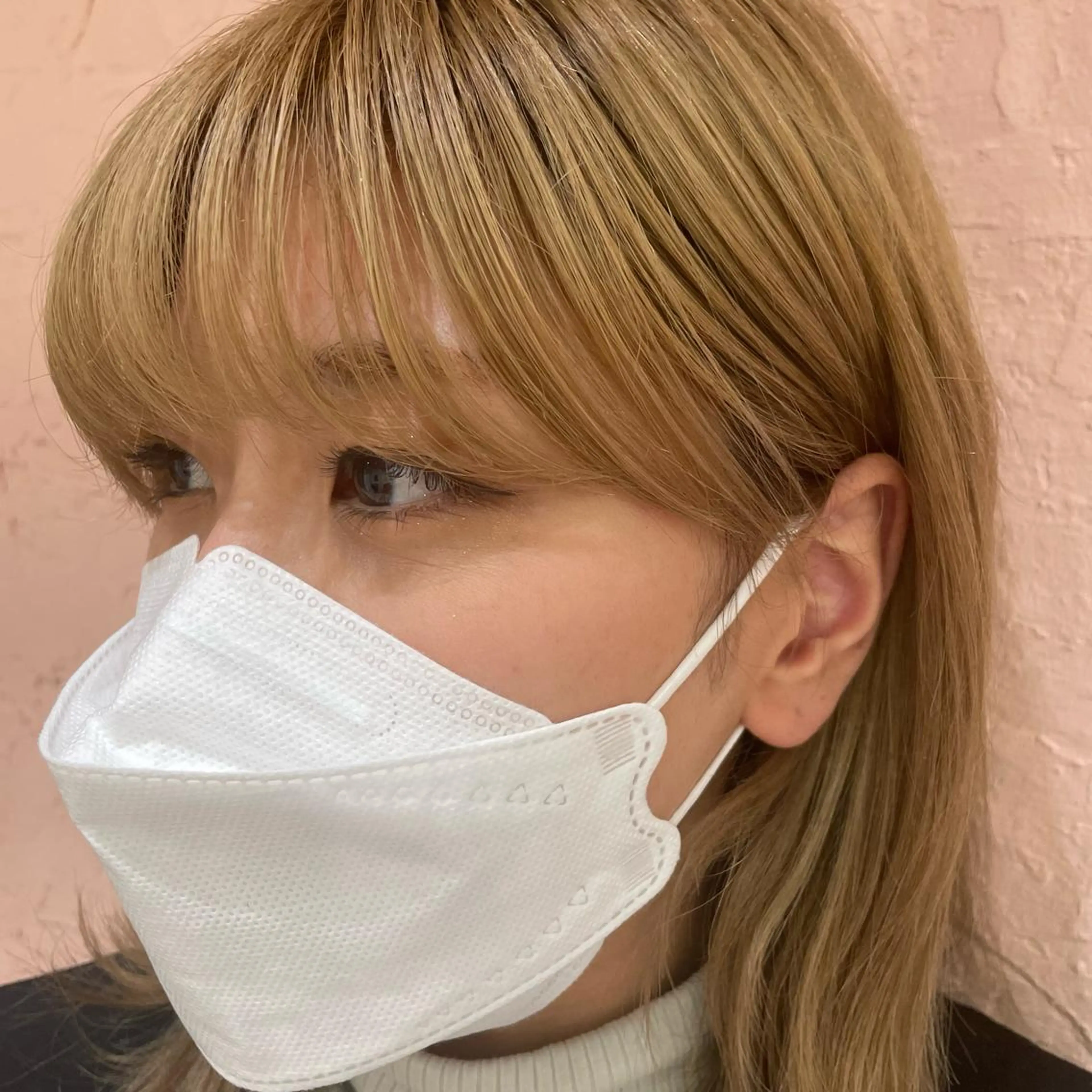 ミディアム 松永 梨央のヘアスタイル