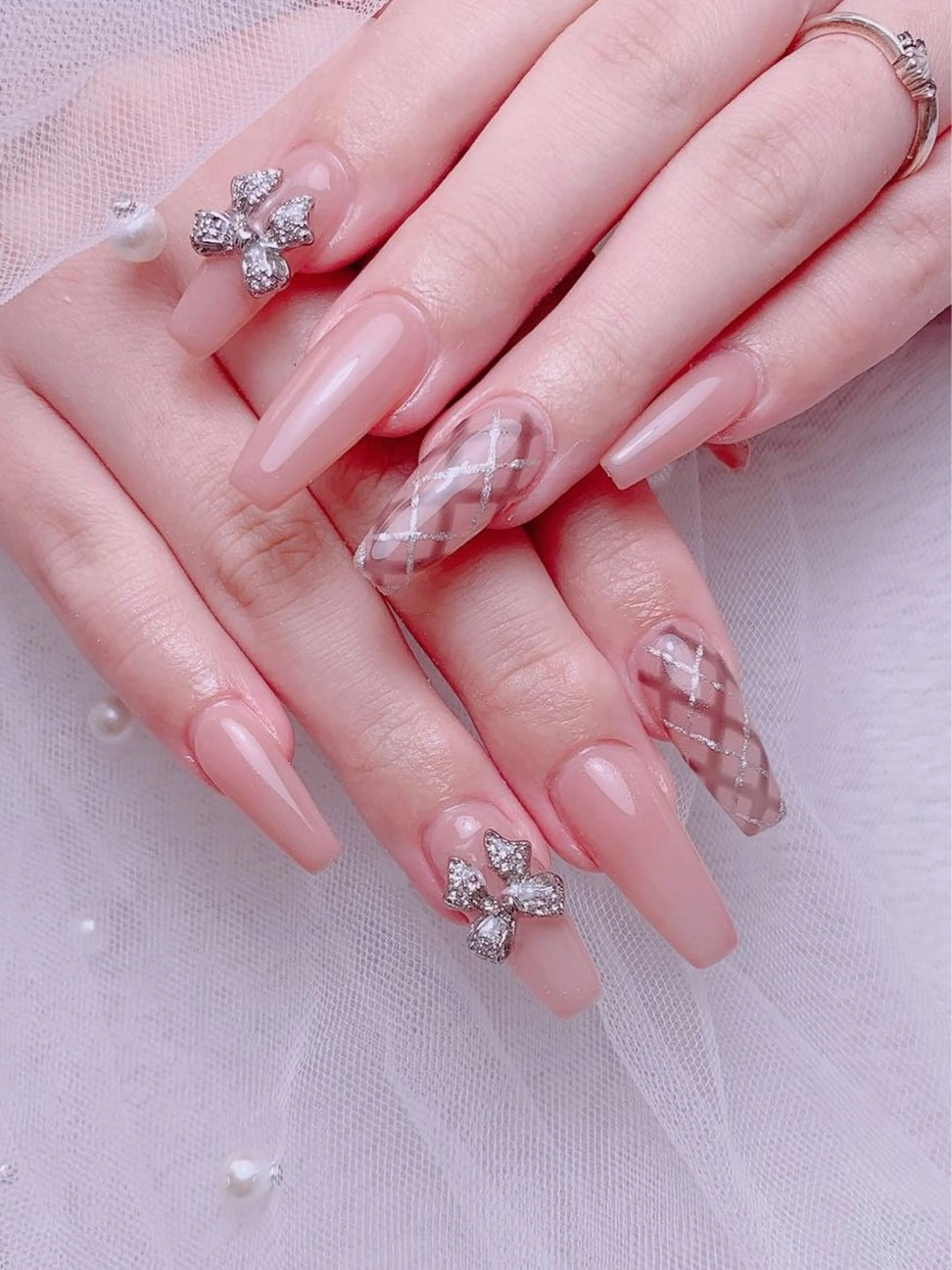 ネイル ハンドネイル ネイルサロンロータス (渋谷店)のネイルデザイン