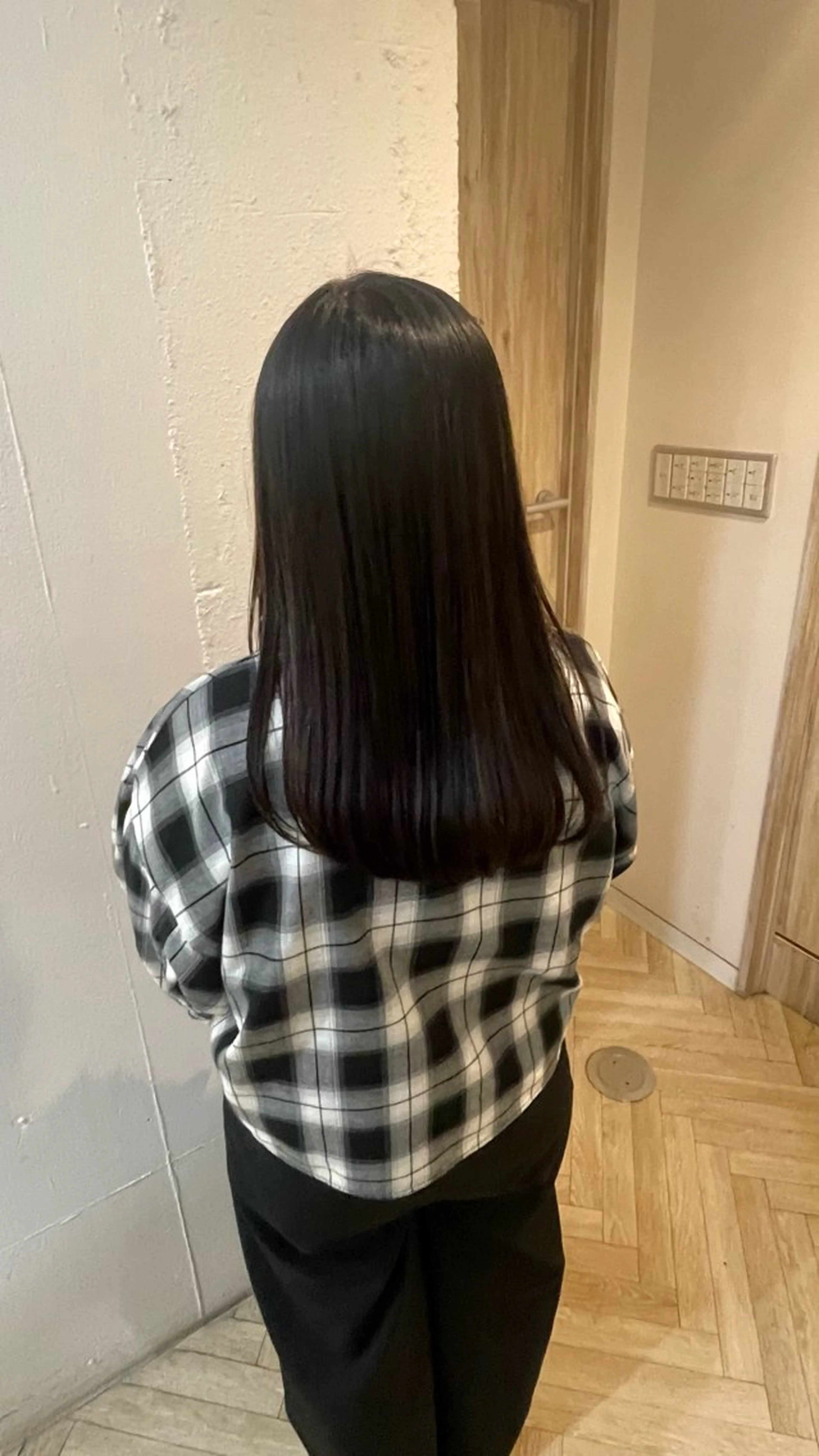 セミロング トリートメント トリートメント 暖色カラー/ ストレート/くるみのヘアスタイル