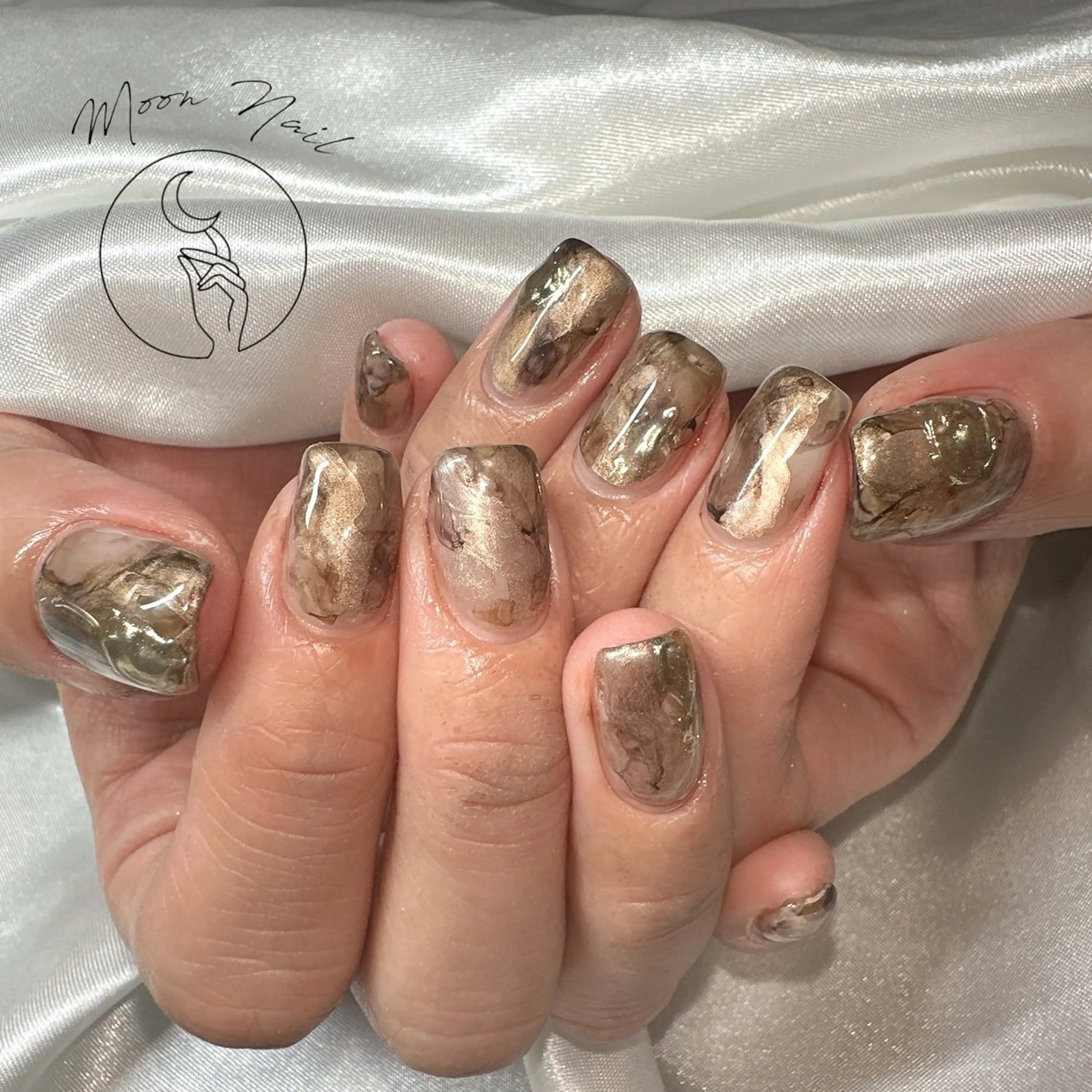 ネイル Moon  Nail /栄　大須のネイルデザイン