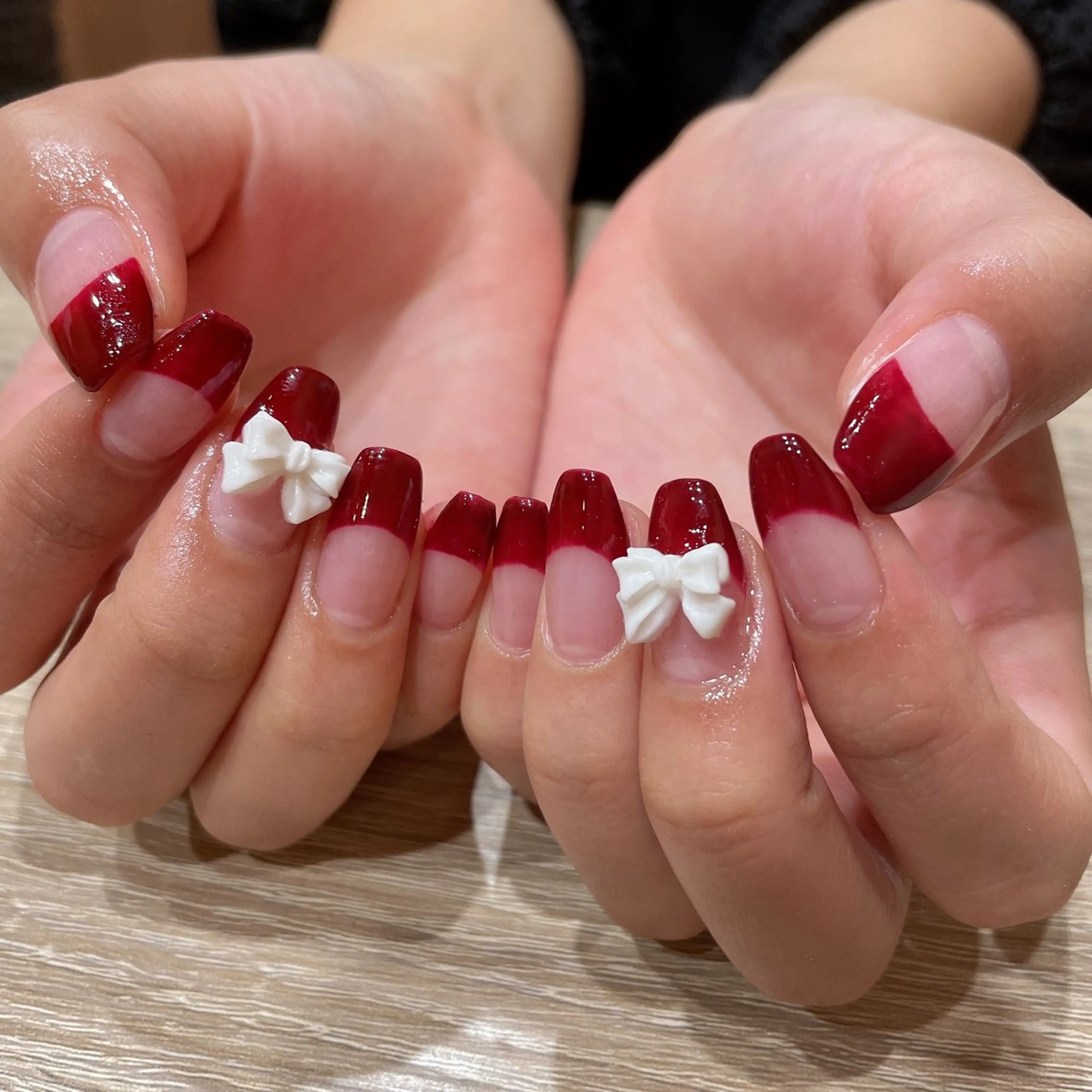 ネイル リボン ハンドネイル liberté🫧 新小岩のネイルデザイン