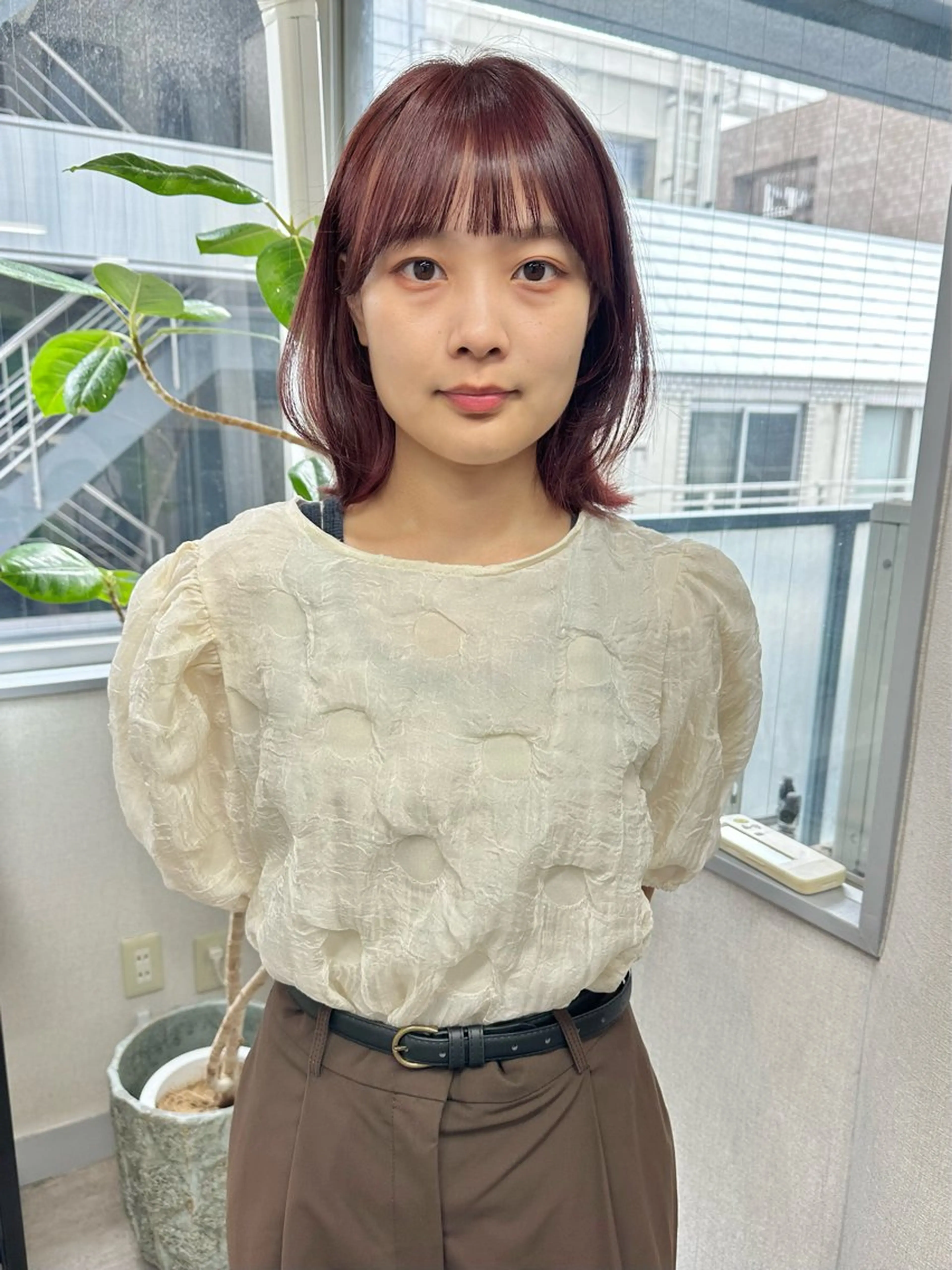 ミディアム カラー ブラウンカラー ピンクカラー ピンクブラウン くびれヘア くびれレイヤー レイヤーカット🪄 耳ツボ🎀Ayumiのヘアスタイル