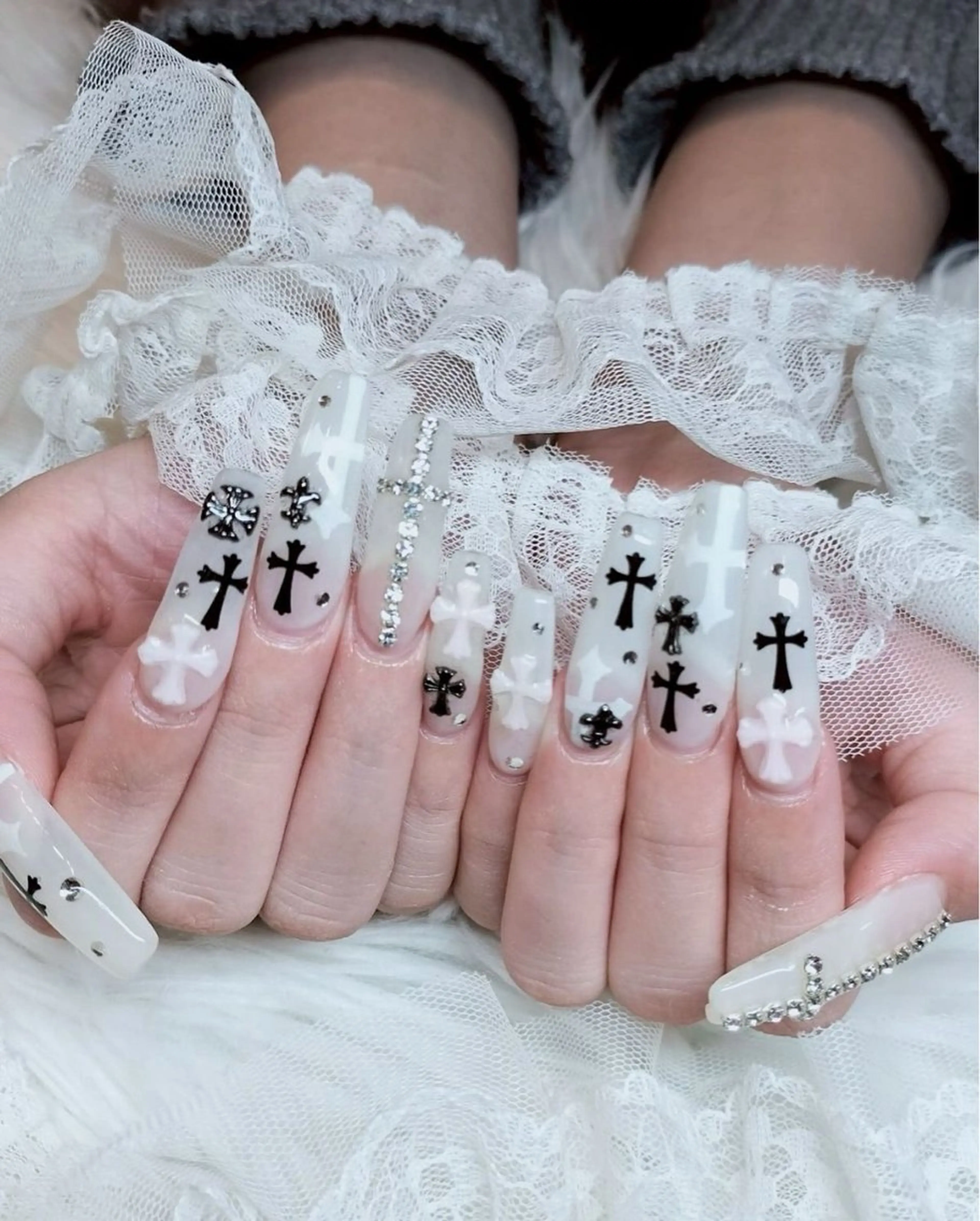 ネイル アートネイル 成人式 ジェルネイル ニュアンスネイル 夏ネイル ハンドネイル Ni Niのネイルデザイン