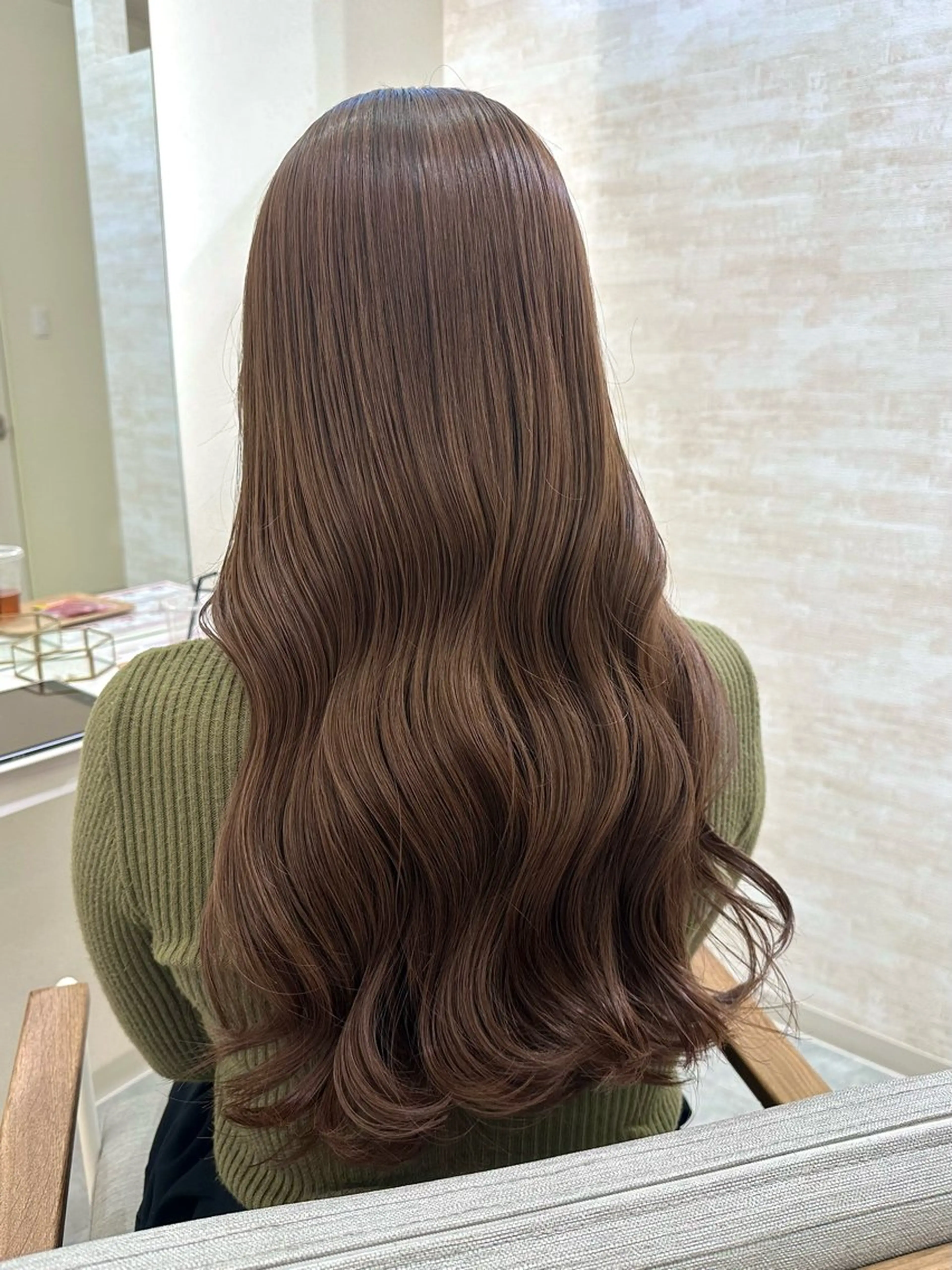 ロング カット ヘアカラー トリートメント 髪質改善&ヘアケア 永山若奈のヘアスタイル