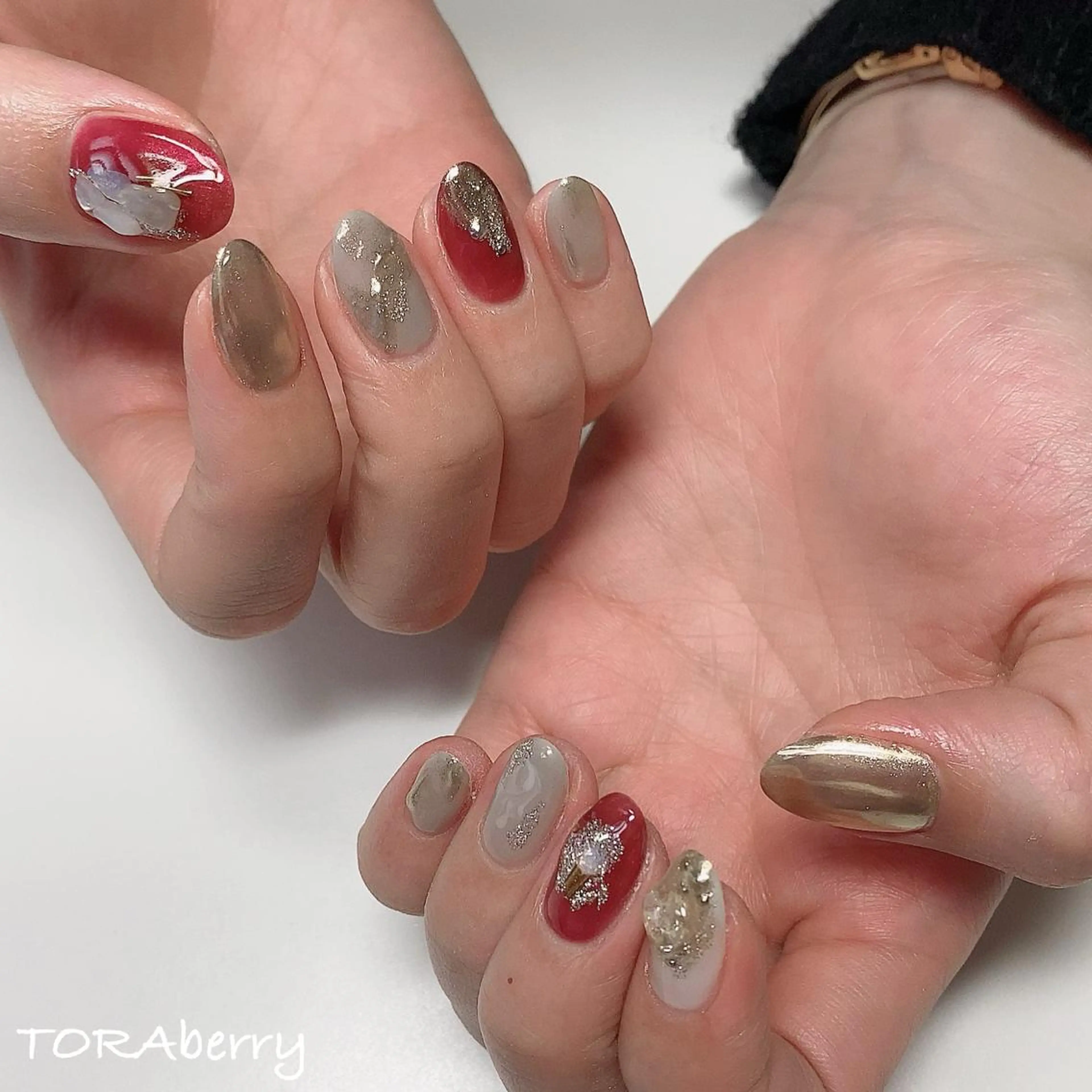 ネイル ハンドネイル ネイリスト なつみのネイルデザイン