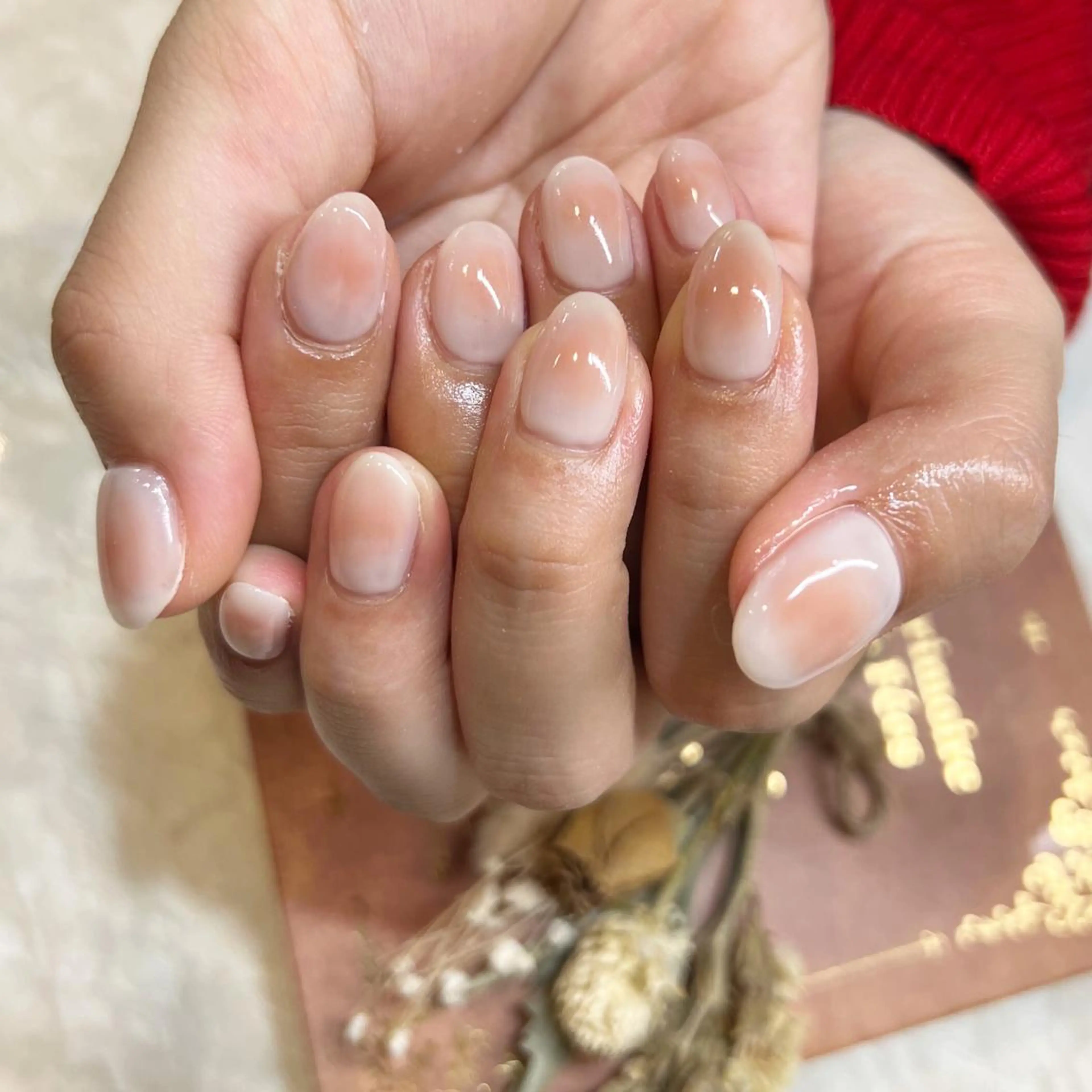 ネイル チークネイル nailist yuiのネイルデザイン