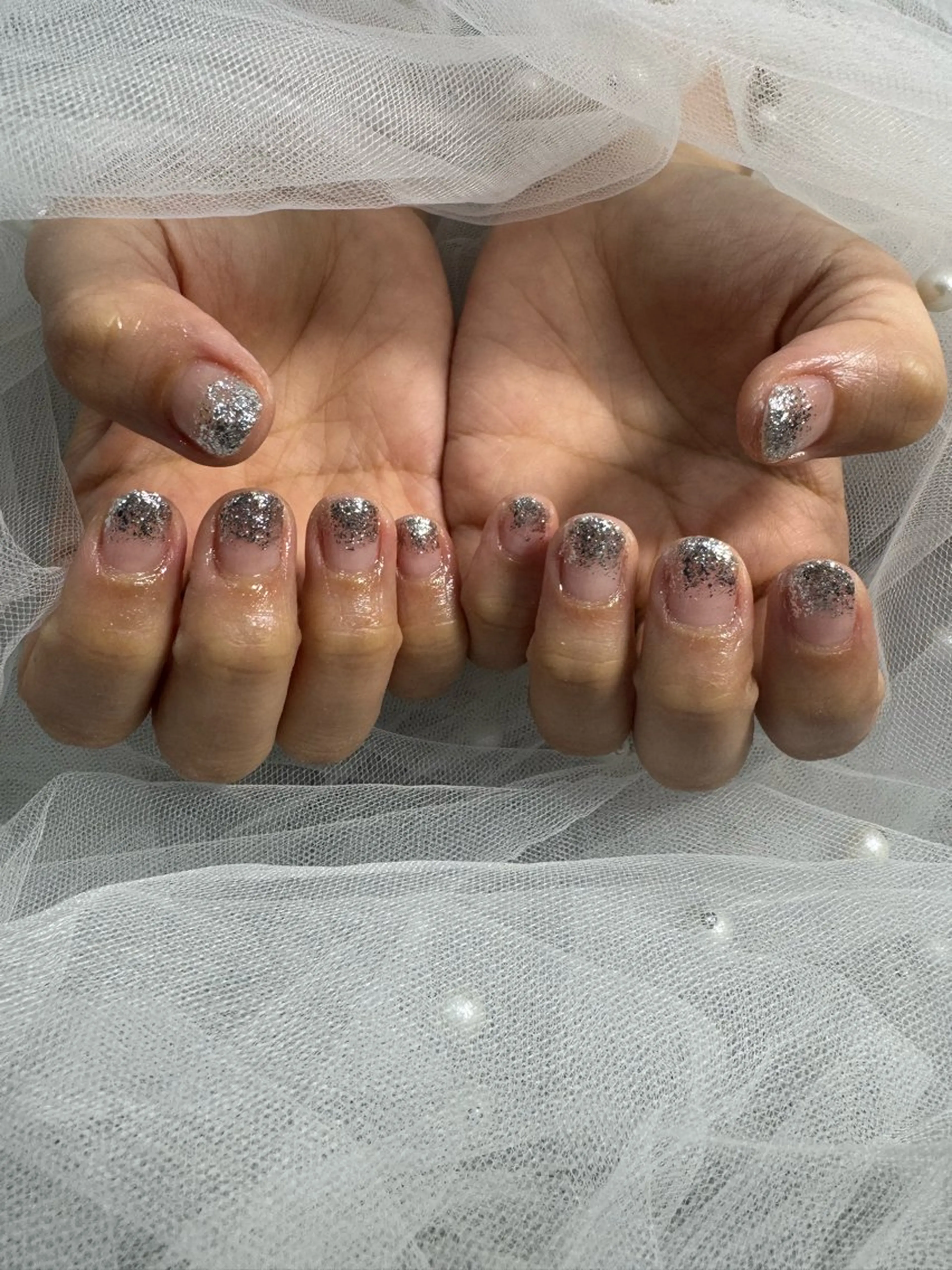 🩷新人ネイリスト🩷HANDカラグラorラメグラ（オフなし）パーツ追加🆗（別料金）の写真