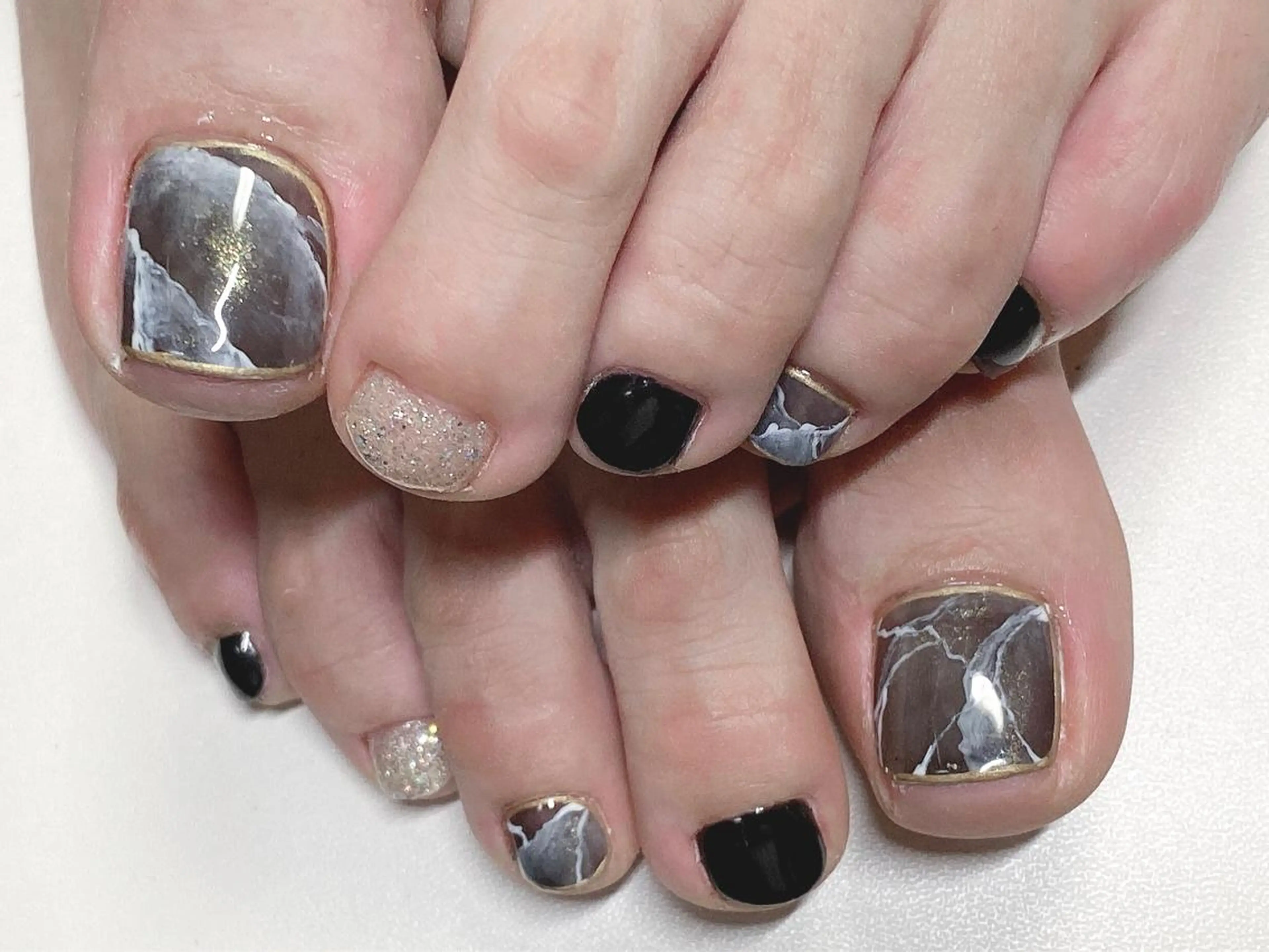 ネイル フットネイル Ｎail Ｓalon ertiのネイルデザイン