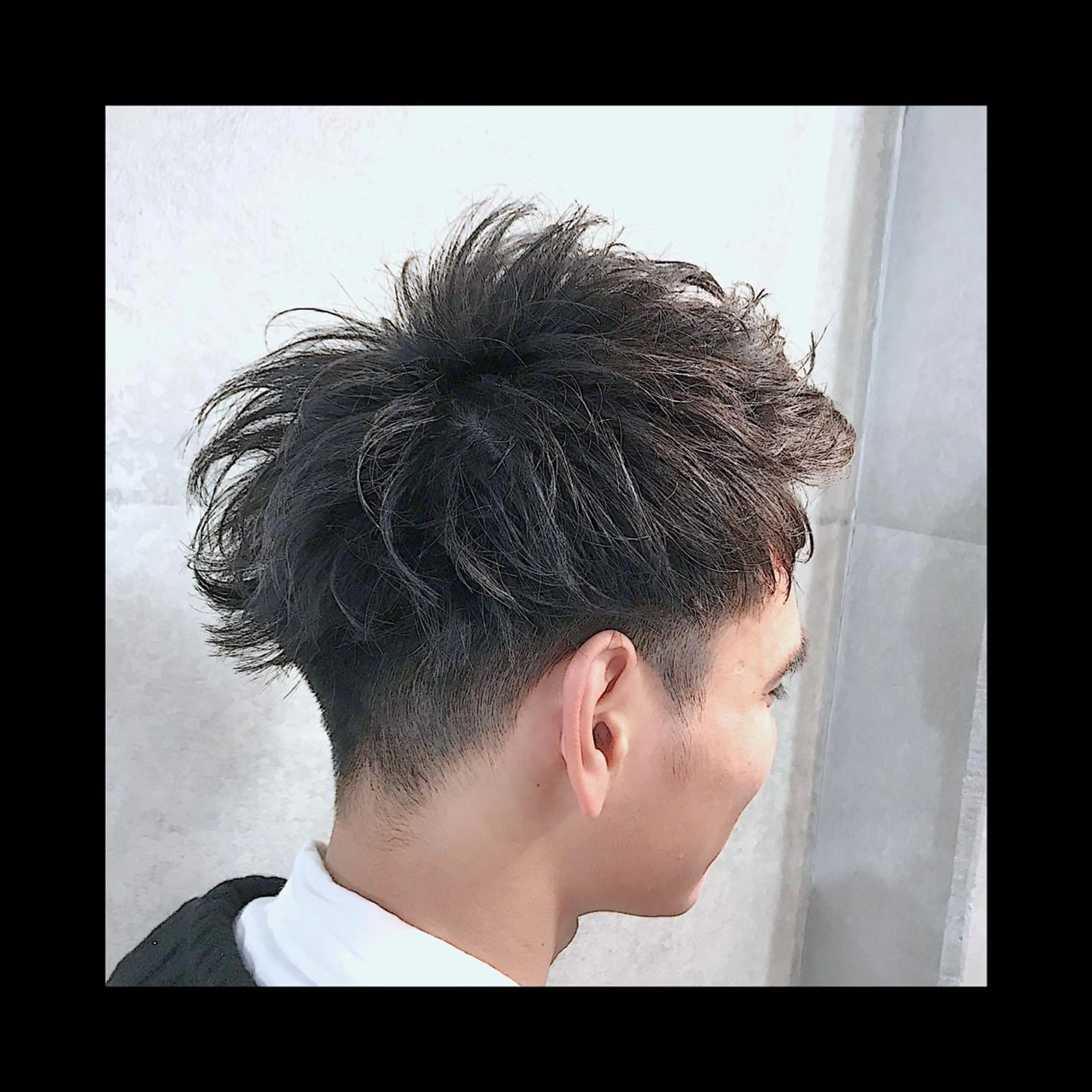 ショート パーマ メンズ カット パーマ 及川シゲル 髪質改善講師のヘアスタイル