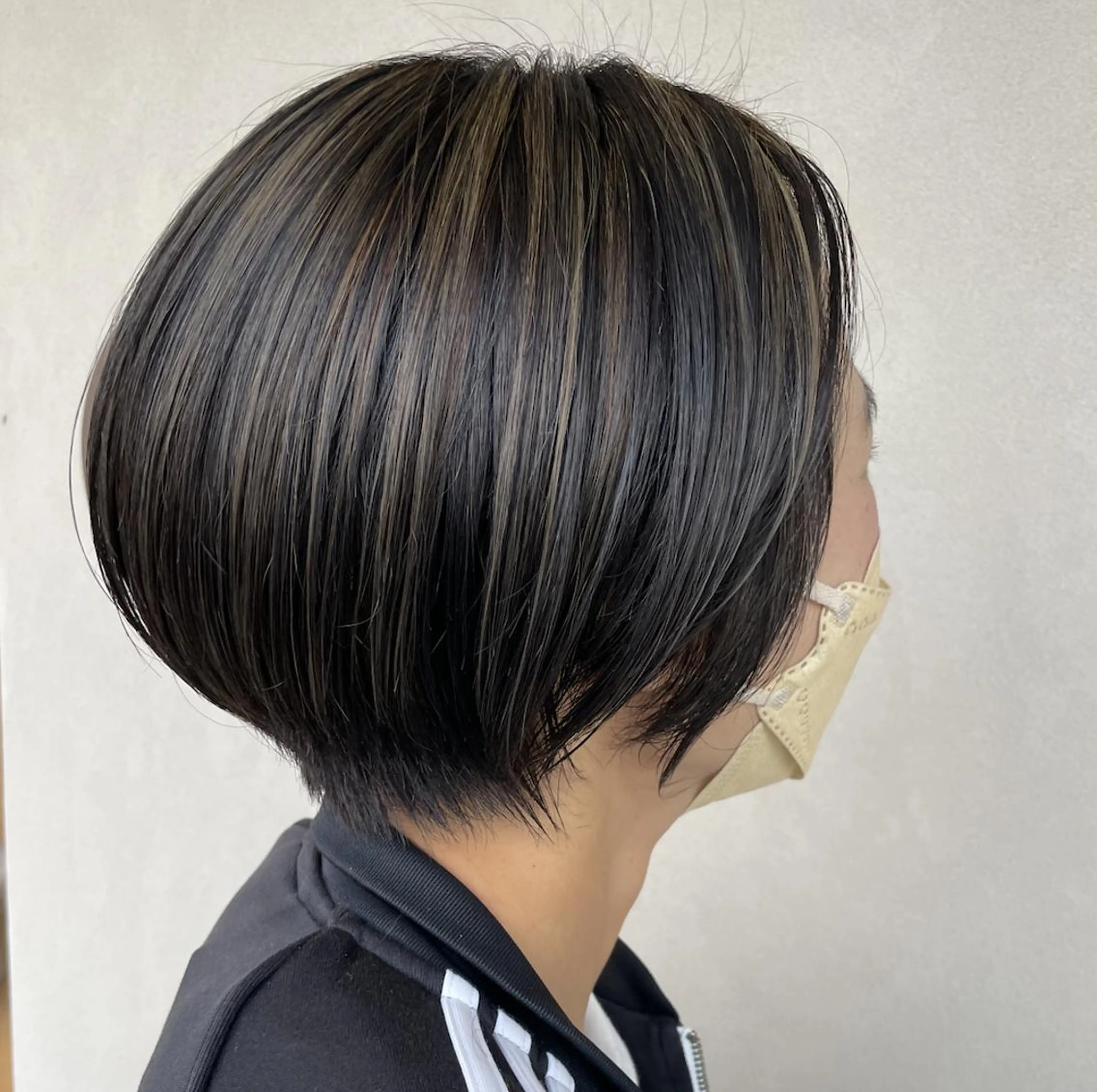 ショート ショートボブ ボブ ハイライト ショートヘア カット ヘアカラー トリートメント 渡邉 瑞生のヘアスタイル