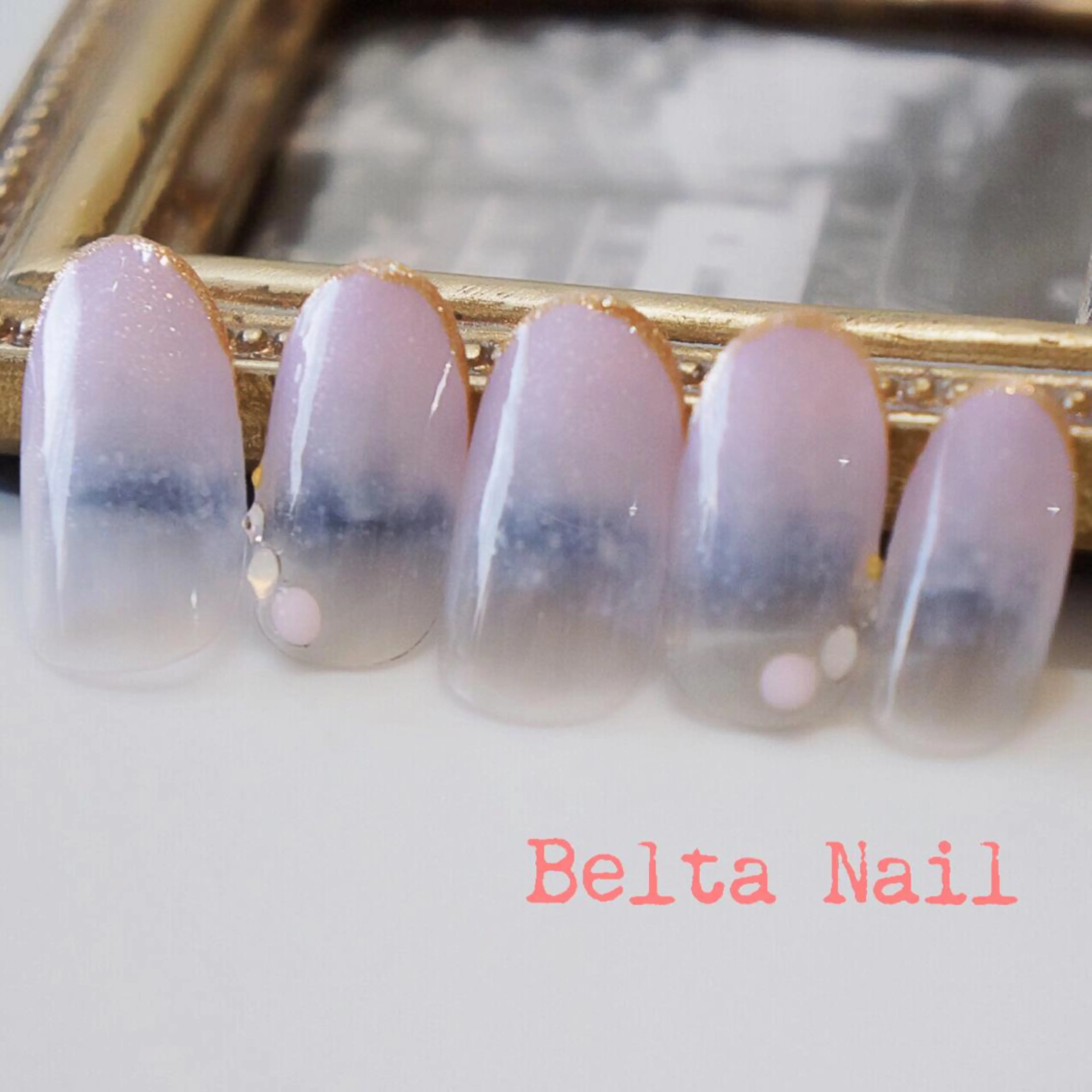 ネイル アートネイル ストーンネイル BELTA NAILのネイルデザイン