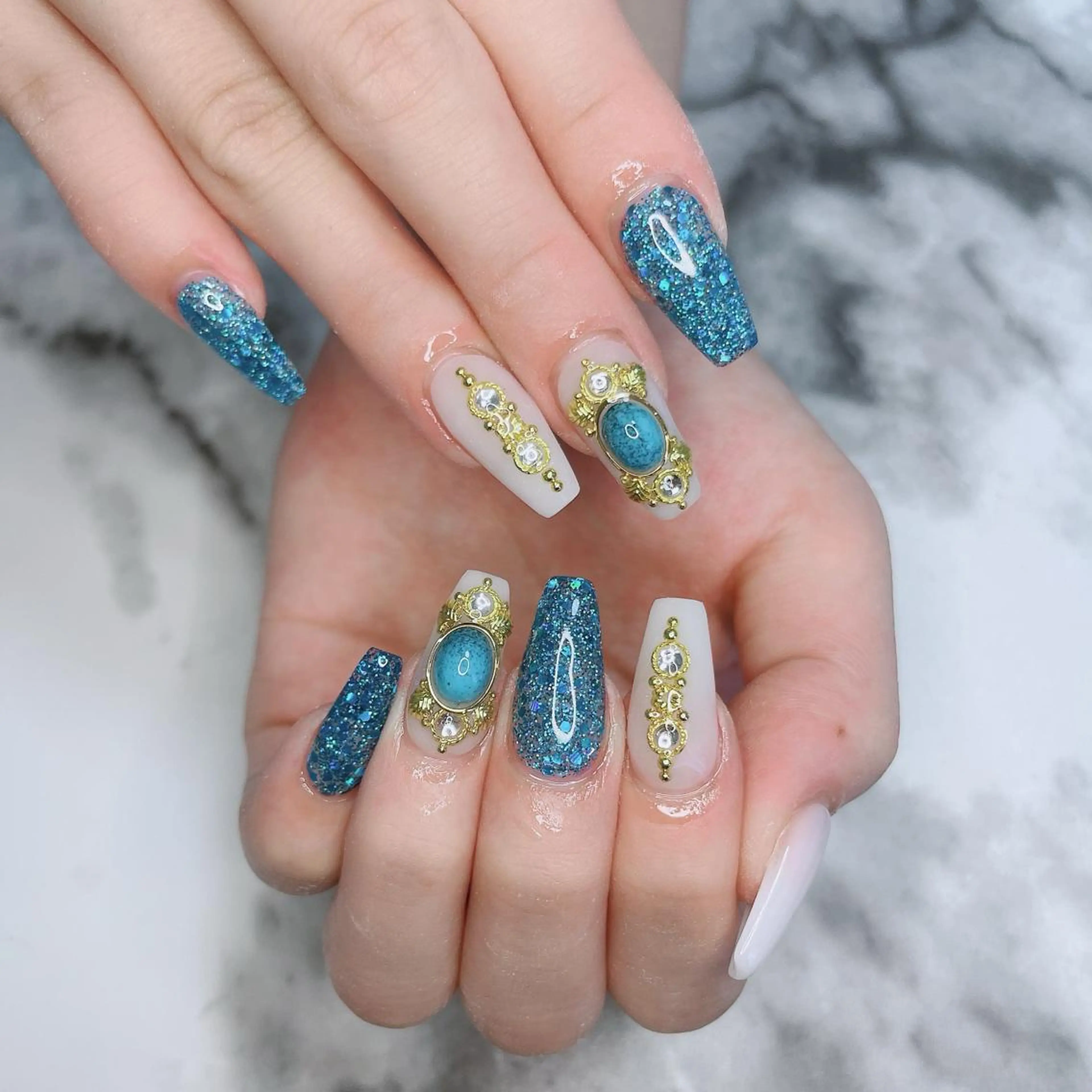 ネイル ハンドネイル Kayo 💅のネイルデザイン