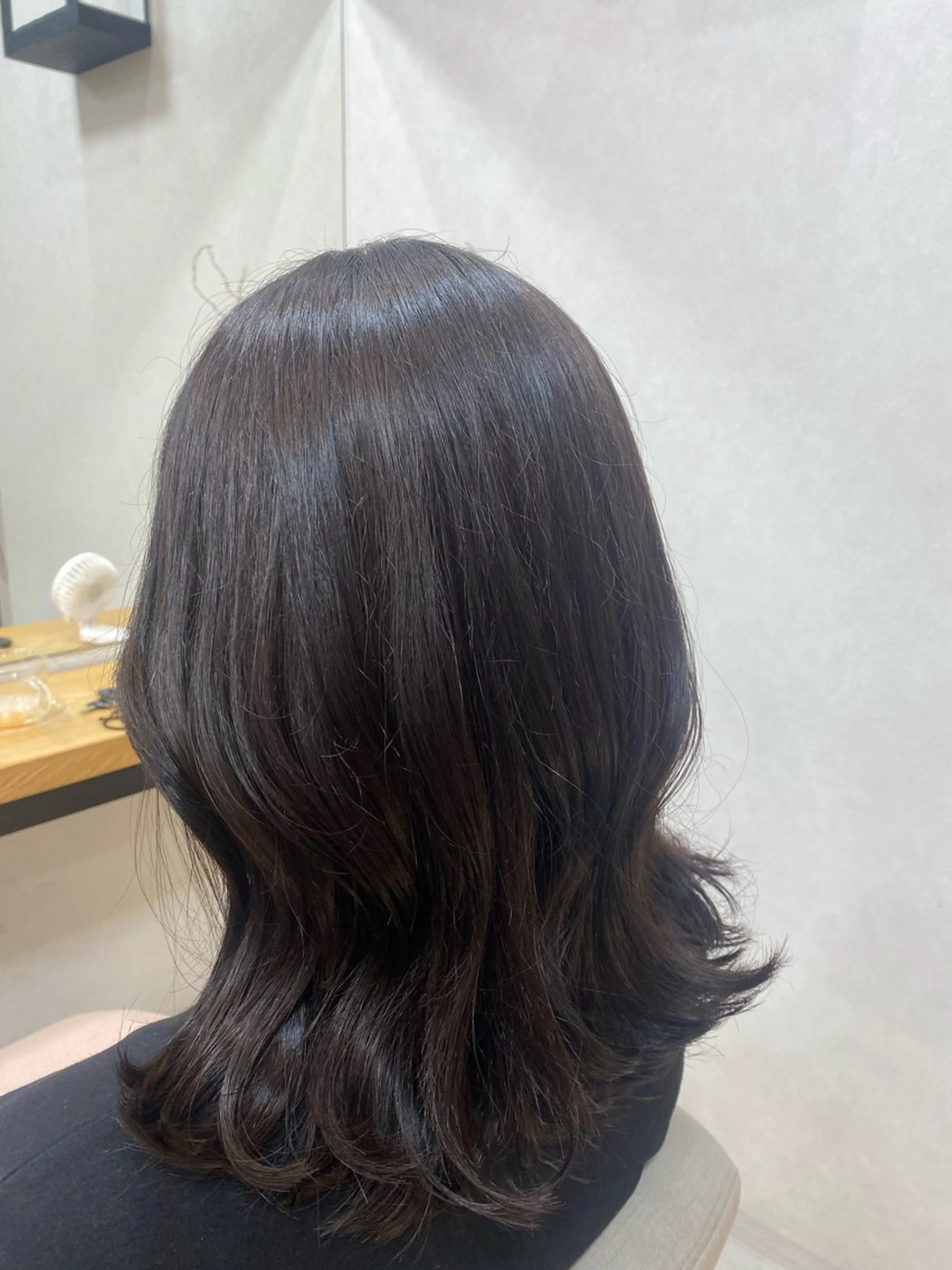 ミディアム HIYORI🧁 登戸のヘアスタイル