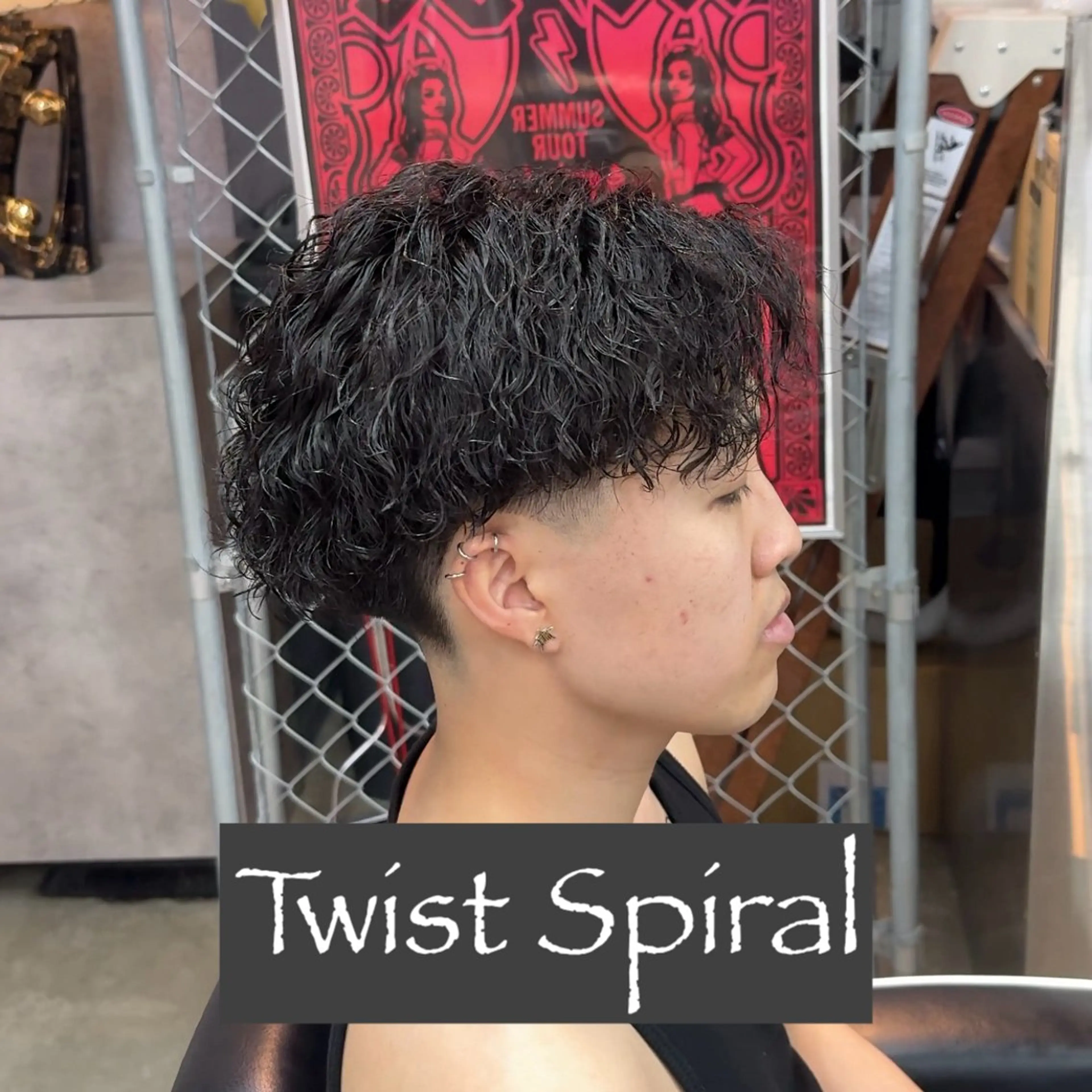 ショート パーマ ヘアアレンジ メンズ MENIN メンズ サロン　望月　涼太のヘアスタイル