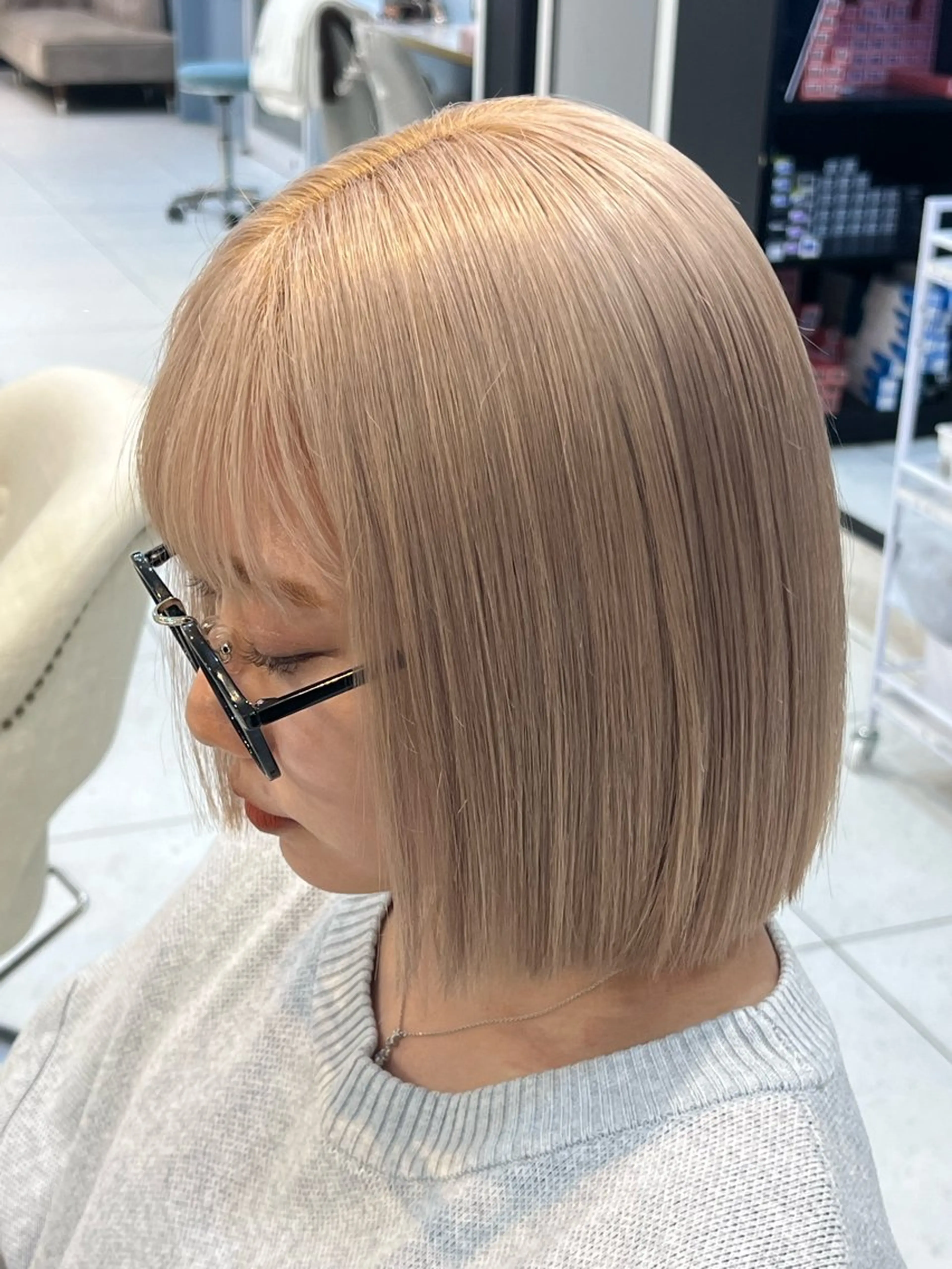 ショート カラー シールエクステ ベージュカラー ブリーチ ケアブリーチ 透明感カラー ヘアカラー トリートメント 渋谷ハイトーン/髪質 改善/かすが🪽🫧のヘアスタイル