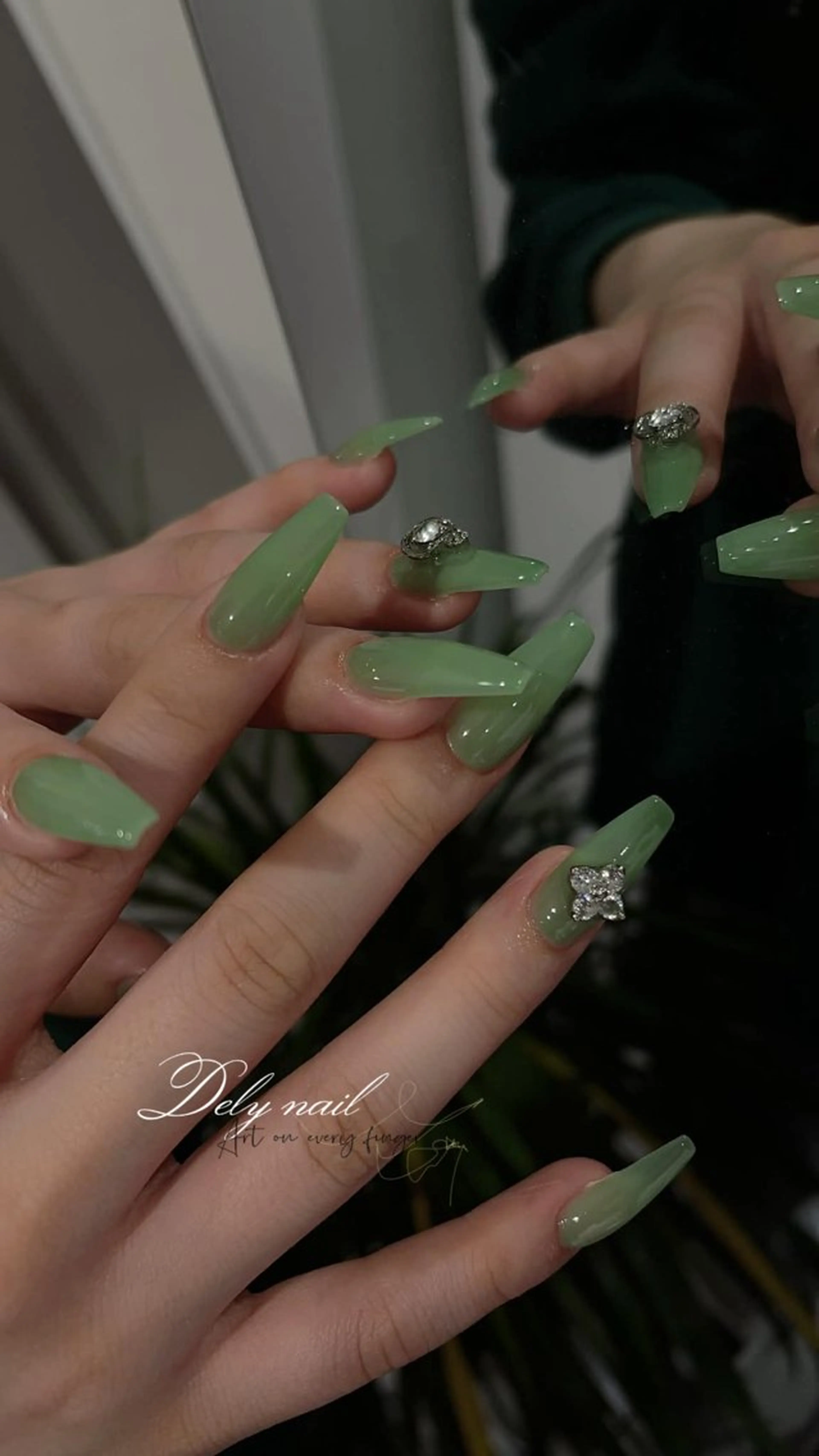 ネイル ハンドネイル Dely Nailのネイルデザイン