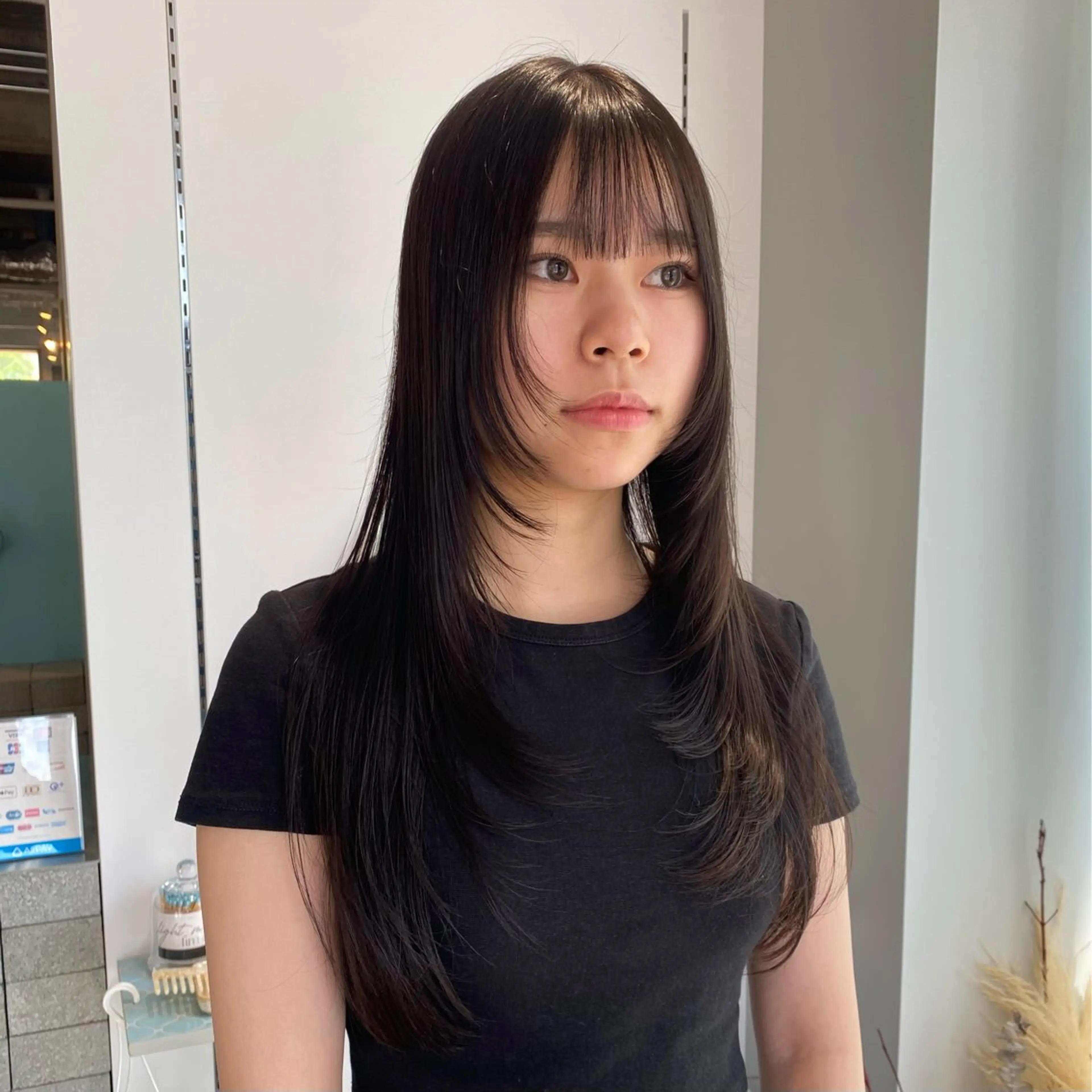 ロング ロングレイヤー レイヤーカット ロング カット cipre シンモン チナリのヘアスタイル