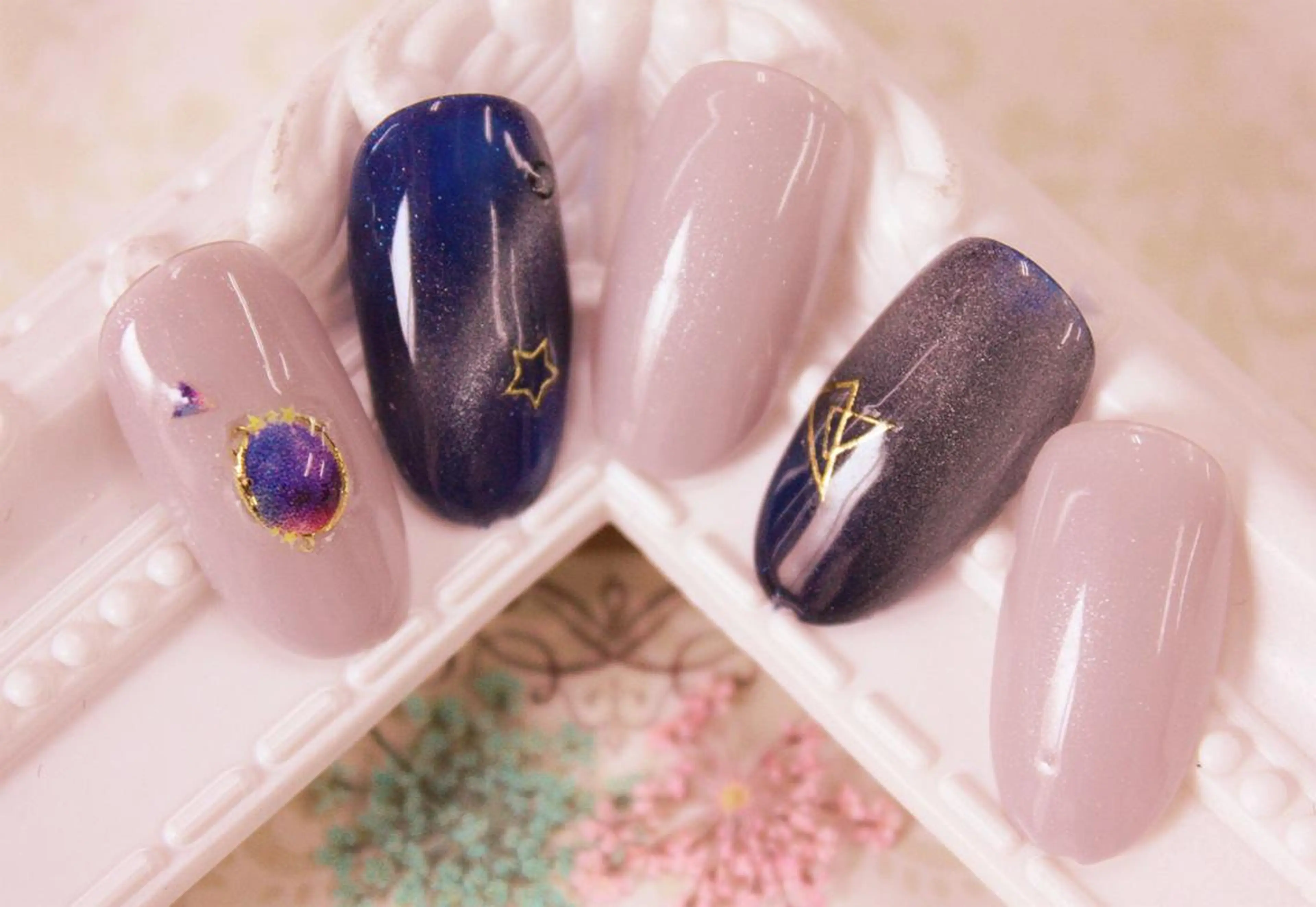 ネイル リラネイル Aikenのネイルデザイン