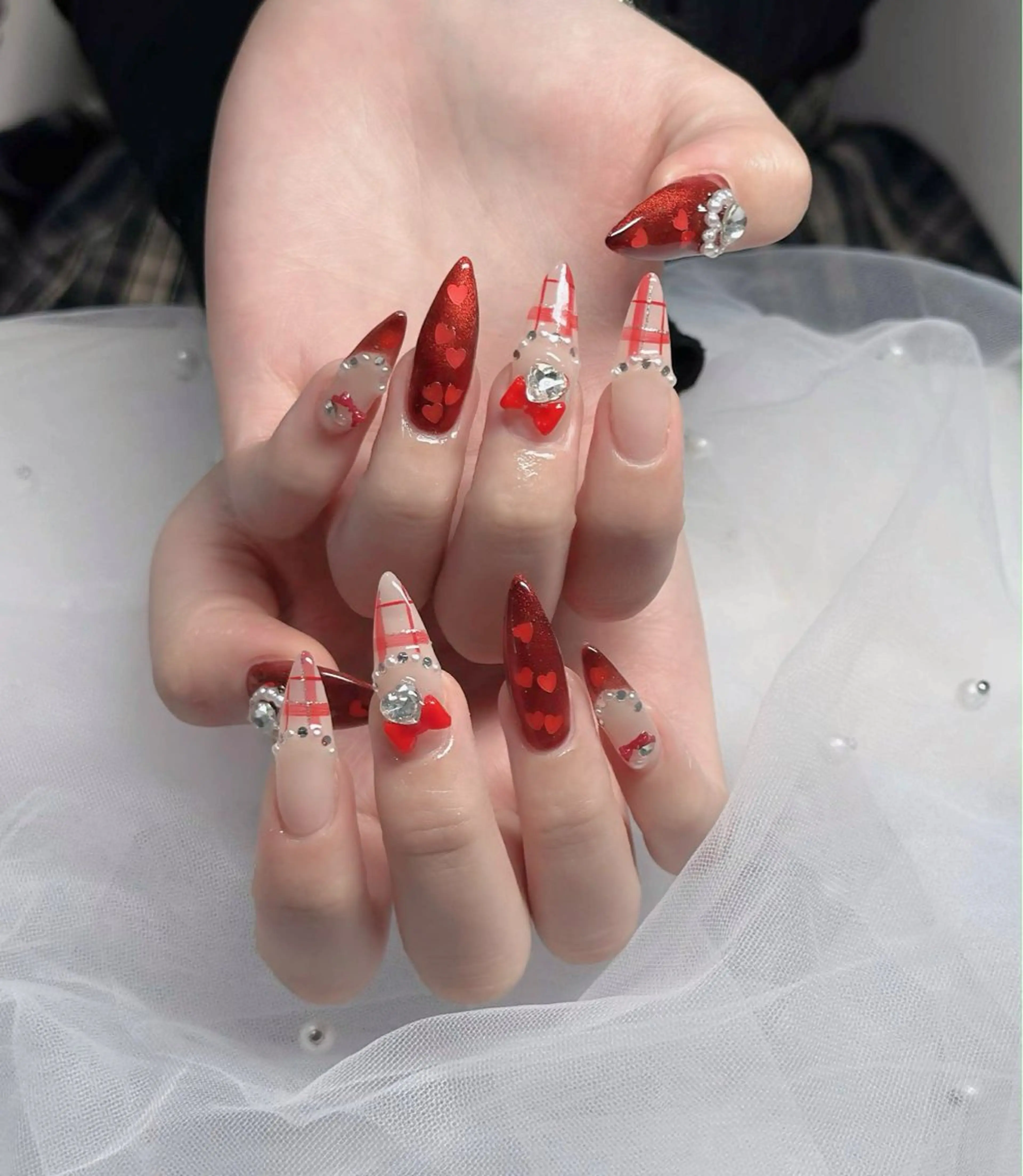 ネイル オーロラネイル フレンチネイル グラデーション ハロウィン 氷ネイル・うるうるネイル ハンドネイル H.baby Nail Salonのネイルデザイン