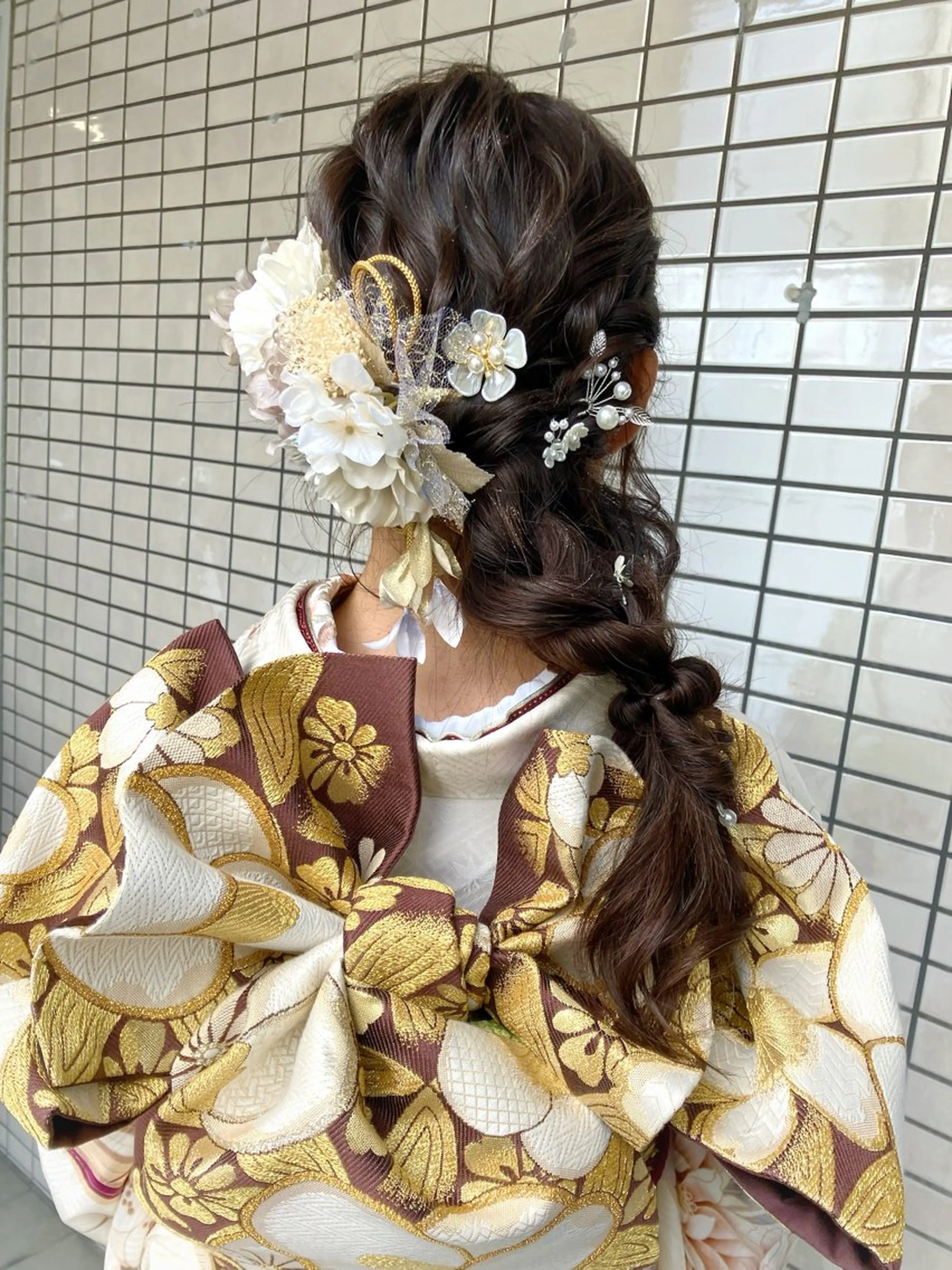 ロング ヘアアレンジ 成人式 ロング 小島 よしおのヘアスタイル