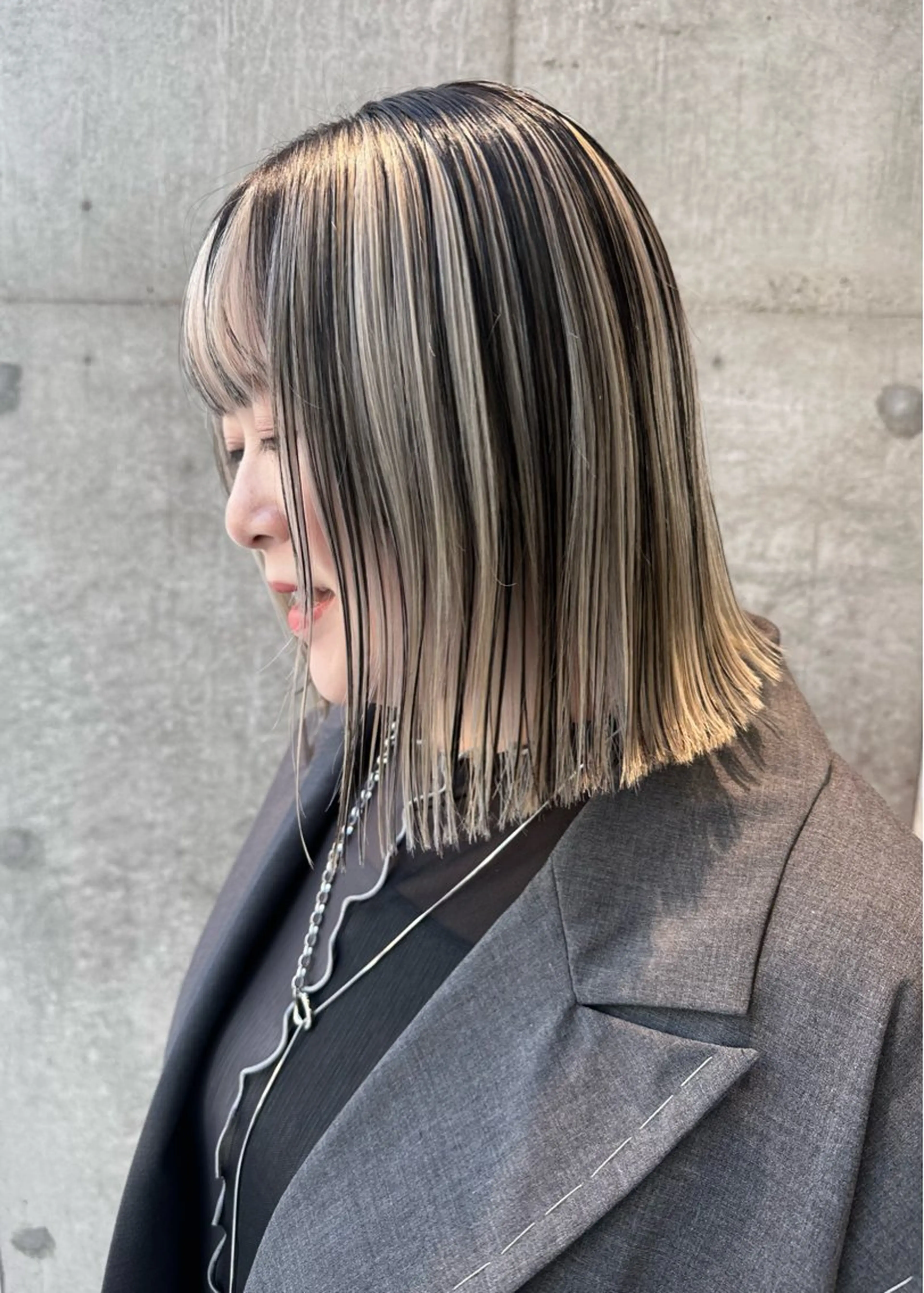 ショート ボブ ヘアカラー 大塚 夏生のヘアスタイル