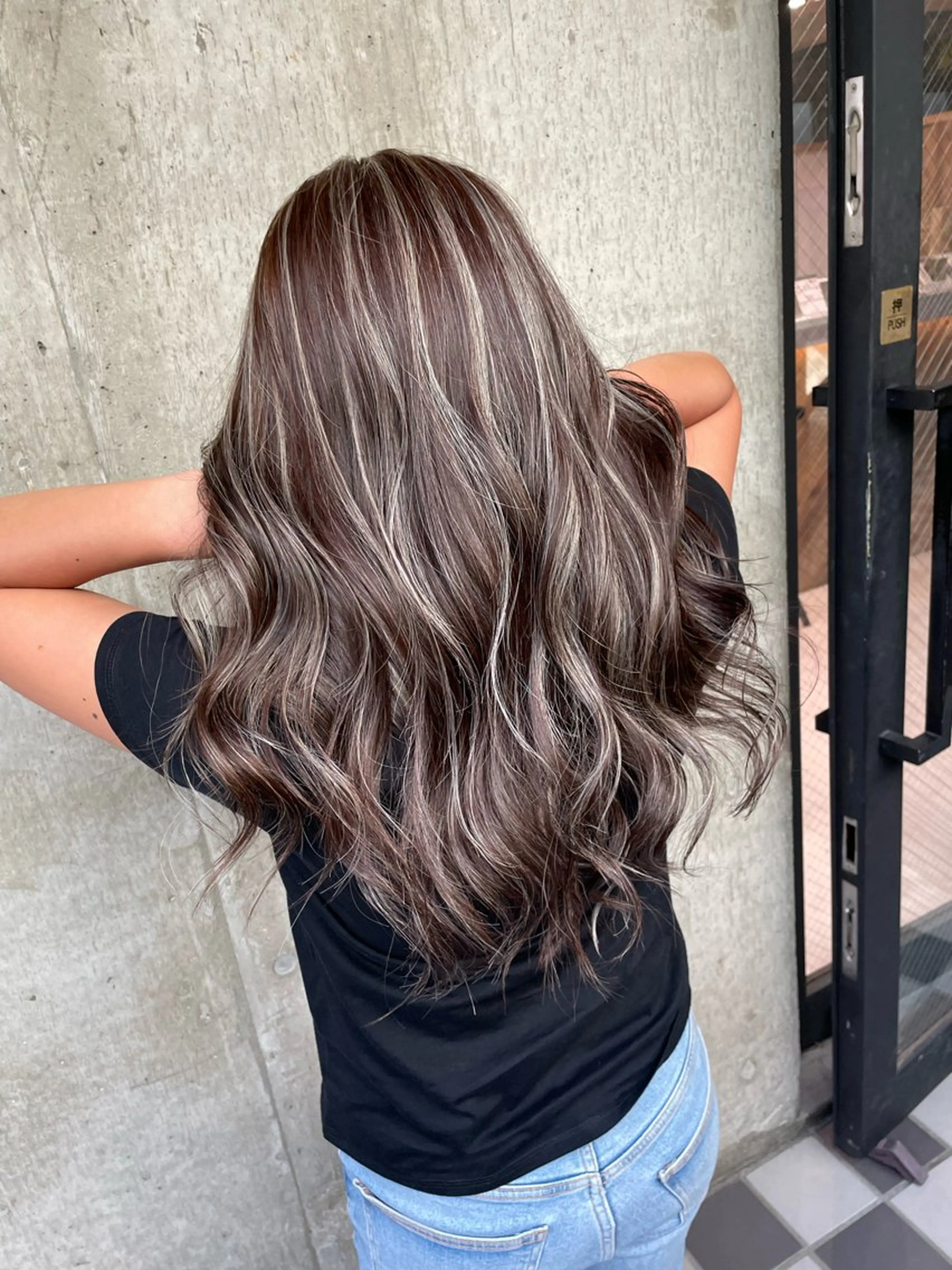 ロング カラー ヘアカラー ♡ハイライトカラー shinri♡のヘアスタイル