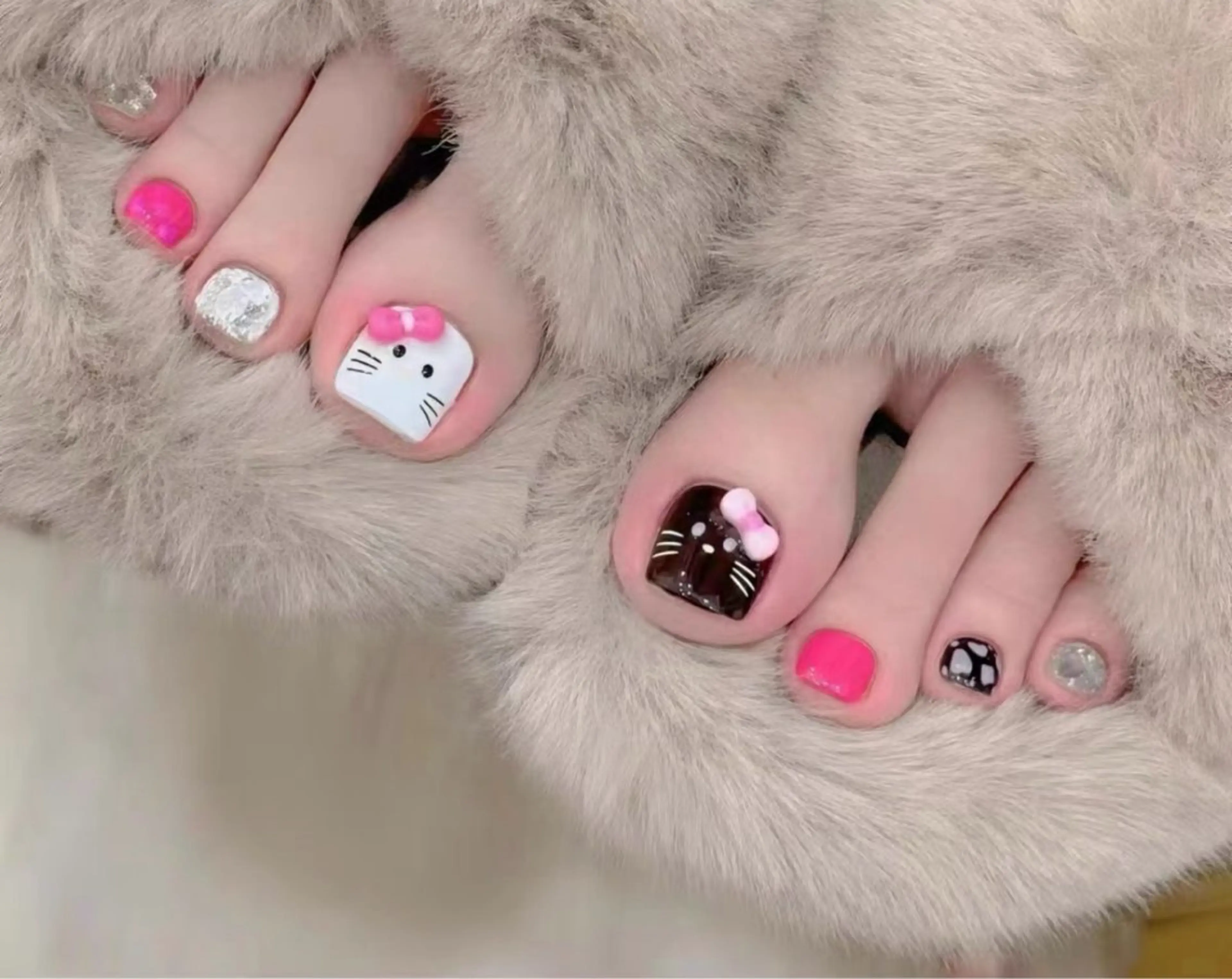 ネイル フットネイル H3 Nail Tsuki🦋💙のネイルデザイン