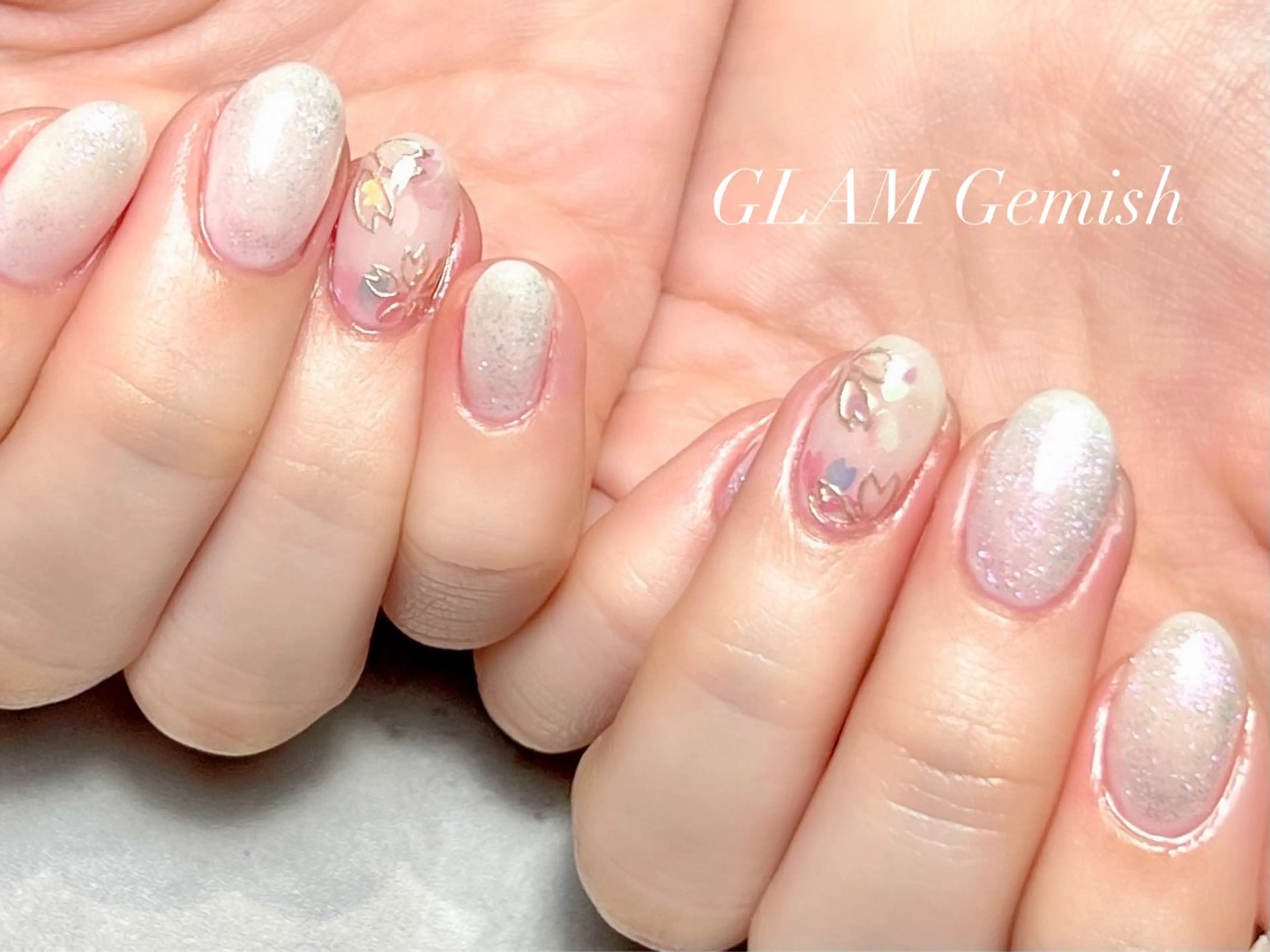 ネイル 桜ネイル 藤崎 恵梨香のネイルデザイン