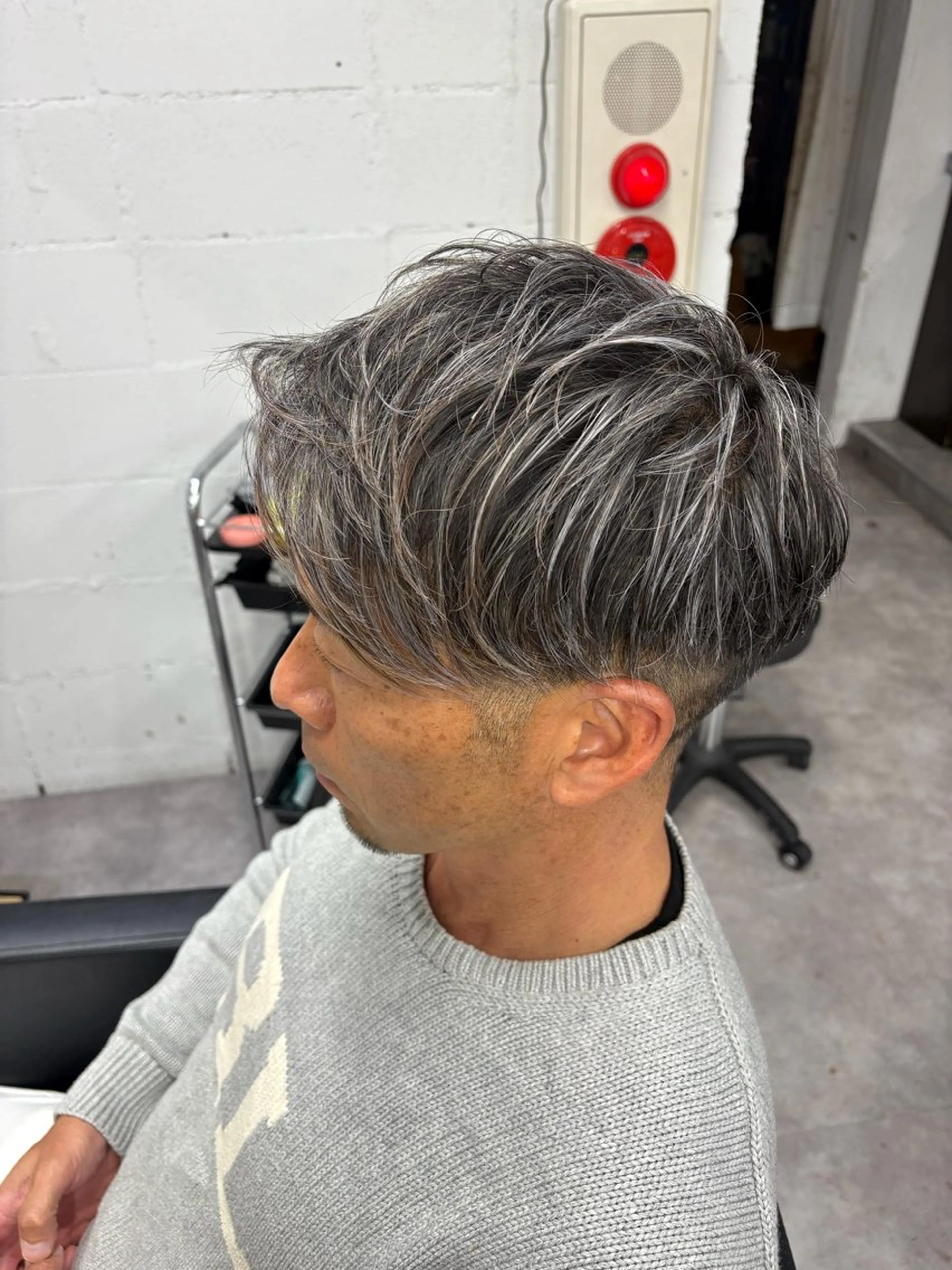 カラー 笹江 瑞穂のヘアスタイル