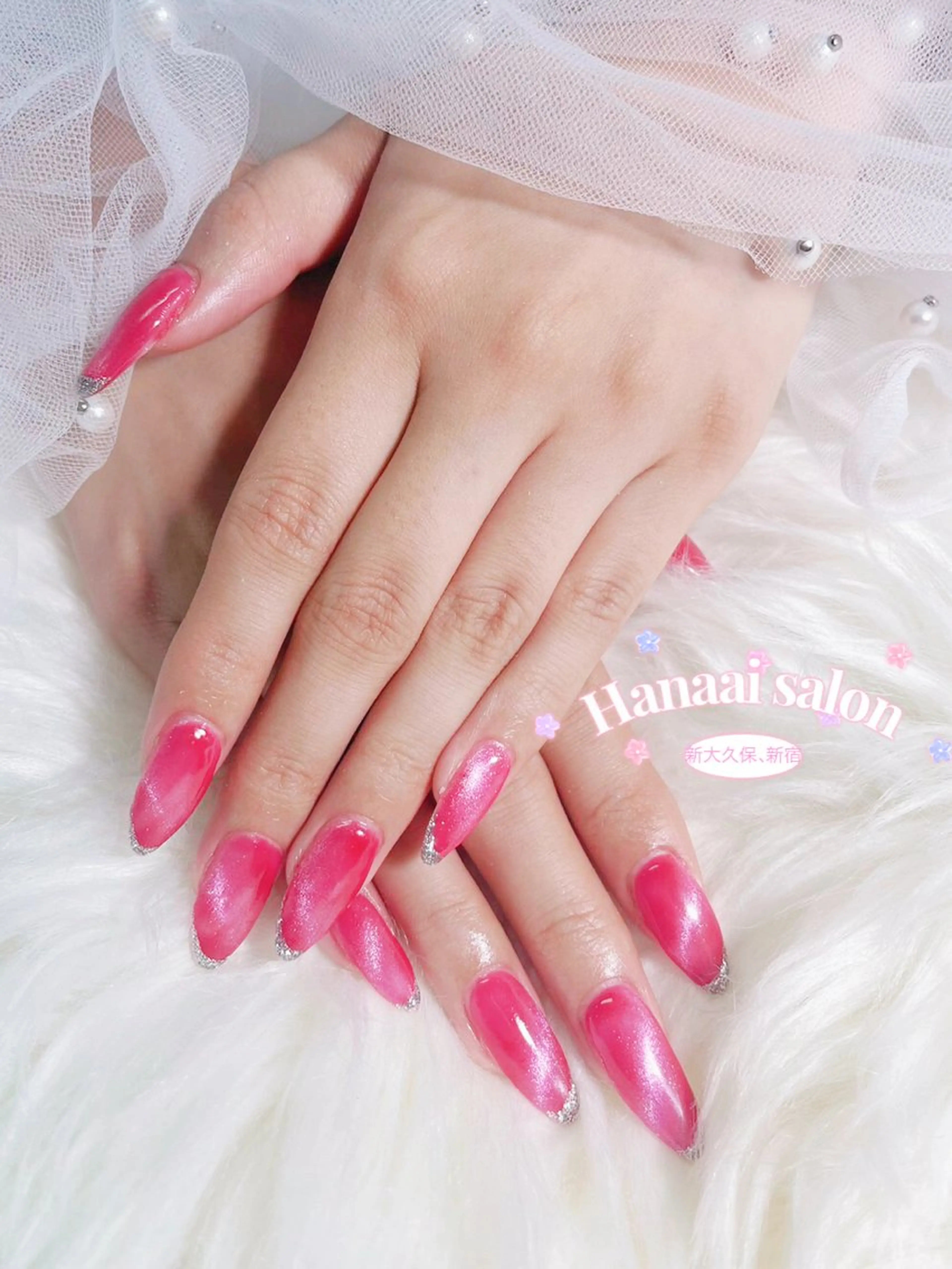 ミディアム ハンドネイル Hanaai Salon新宿店のネイルデザイン