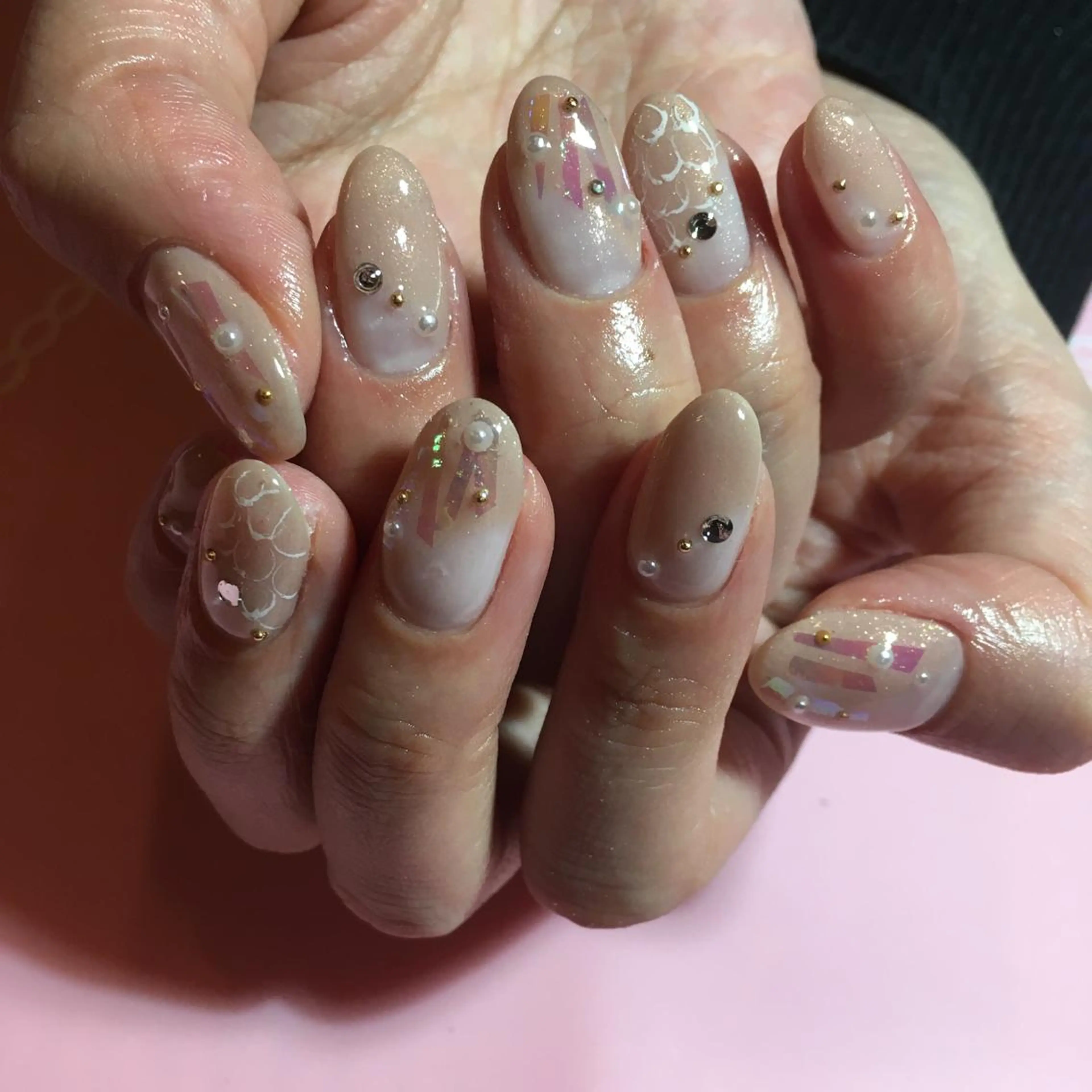 ネイル 古川 里美のネイルデザイン