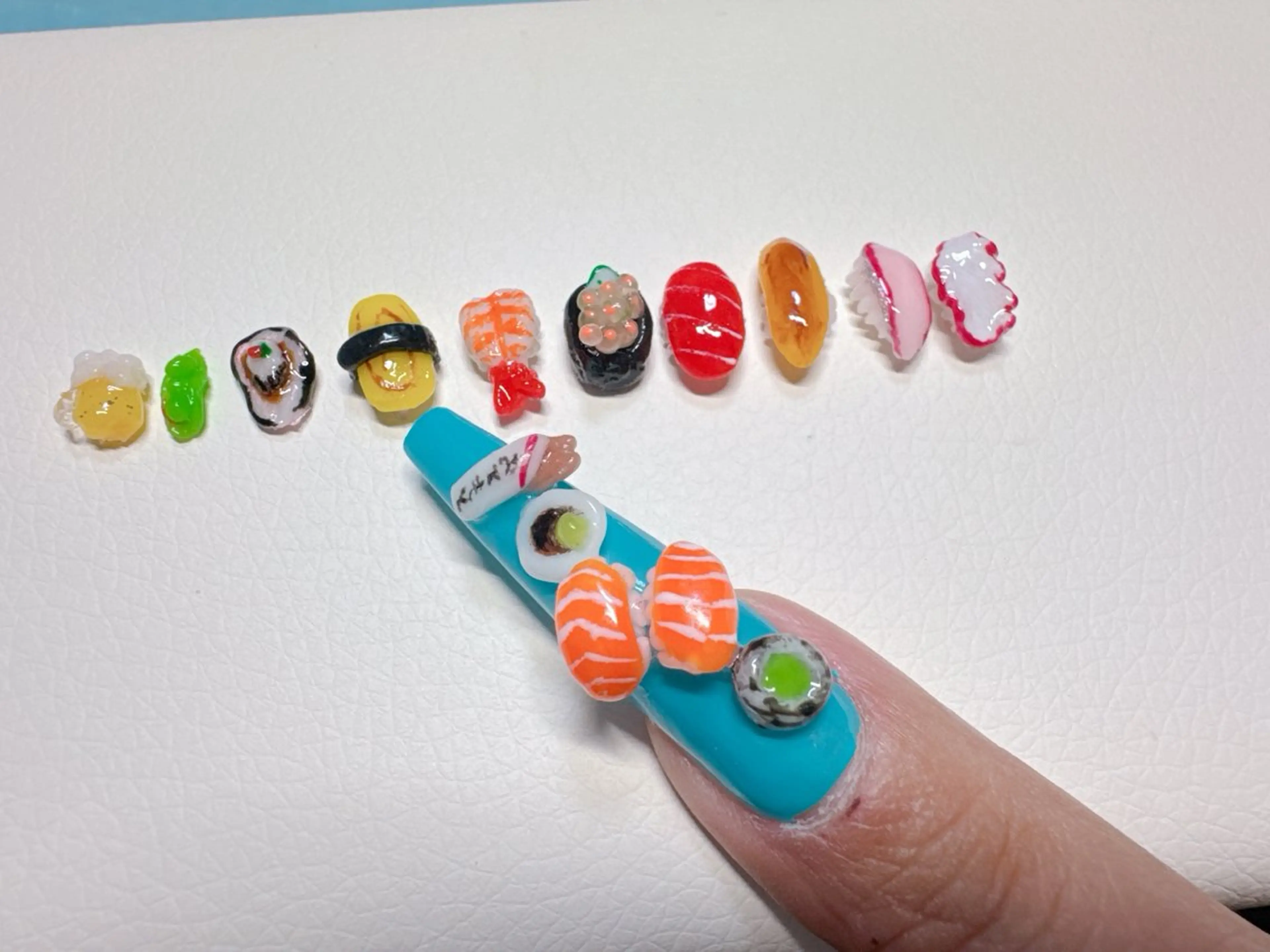 ネイル ハンドネイル ハンドケア ネイルサロン HARRYS所属・ネイル･脱毛サロン HARRYSのエステ・リラクイメージ