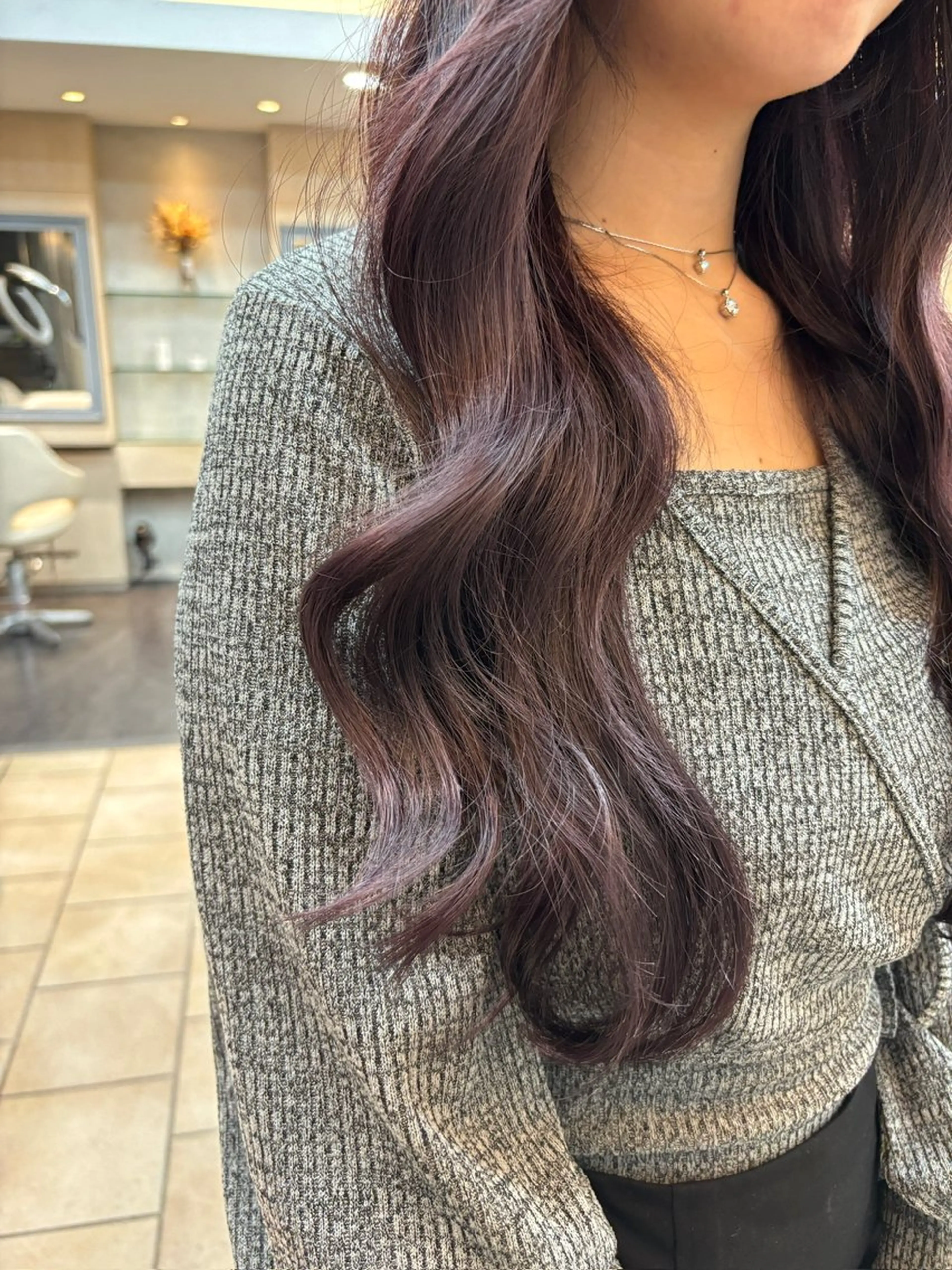 ロング ヘアカラー トリートメント ヘアセット ラベンダーカラー /巻き/WAKANAのヘアスタイル