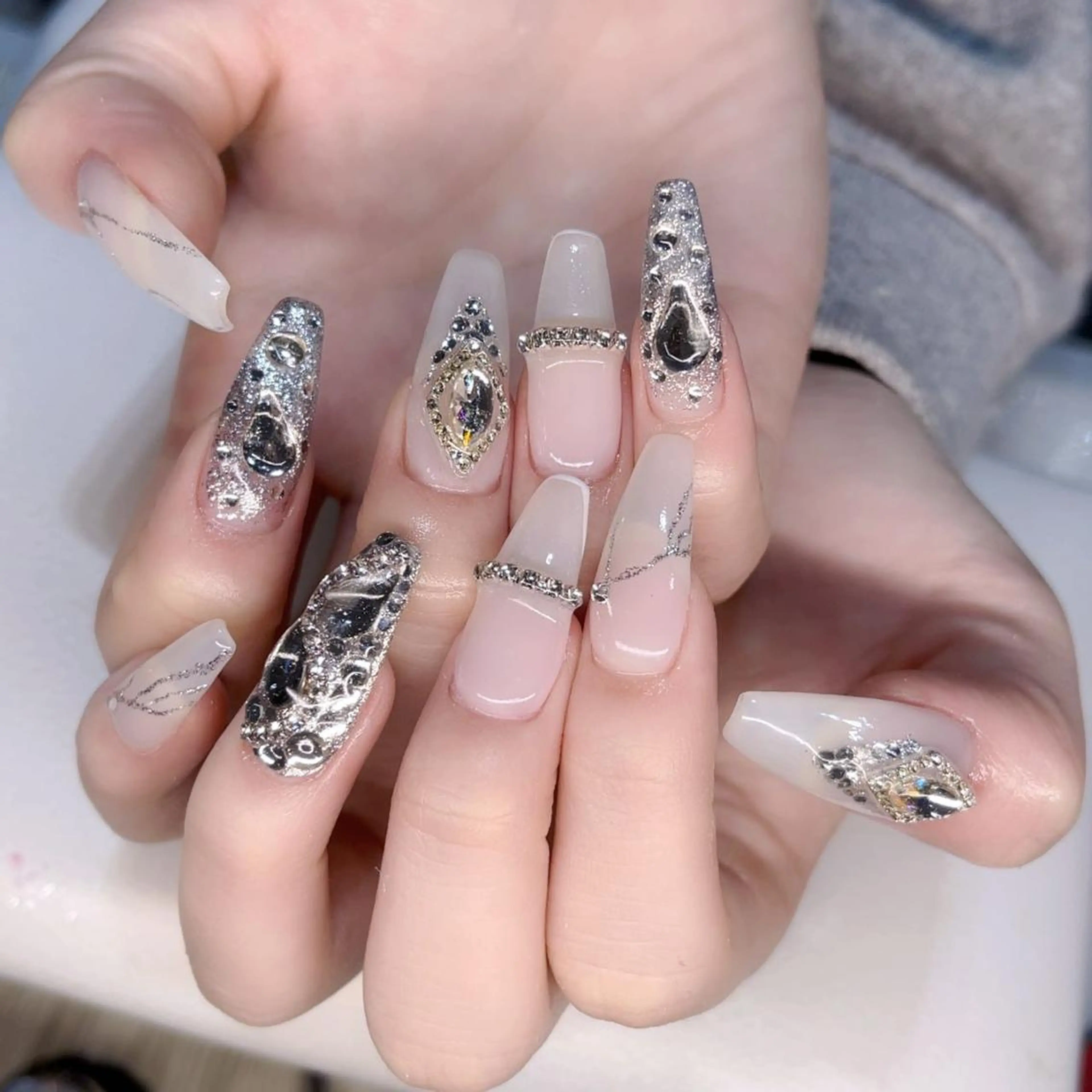 ネイル Queens マオのネイルデザイン