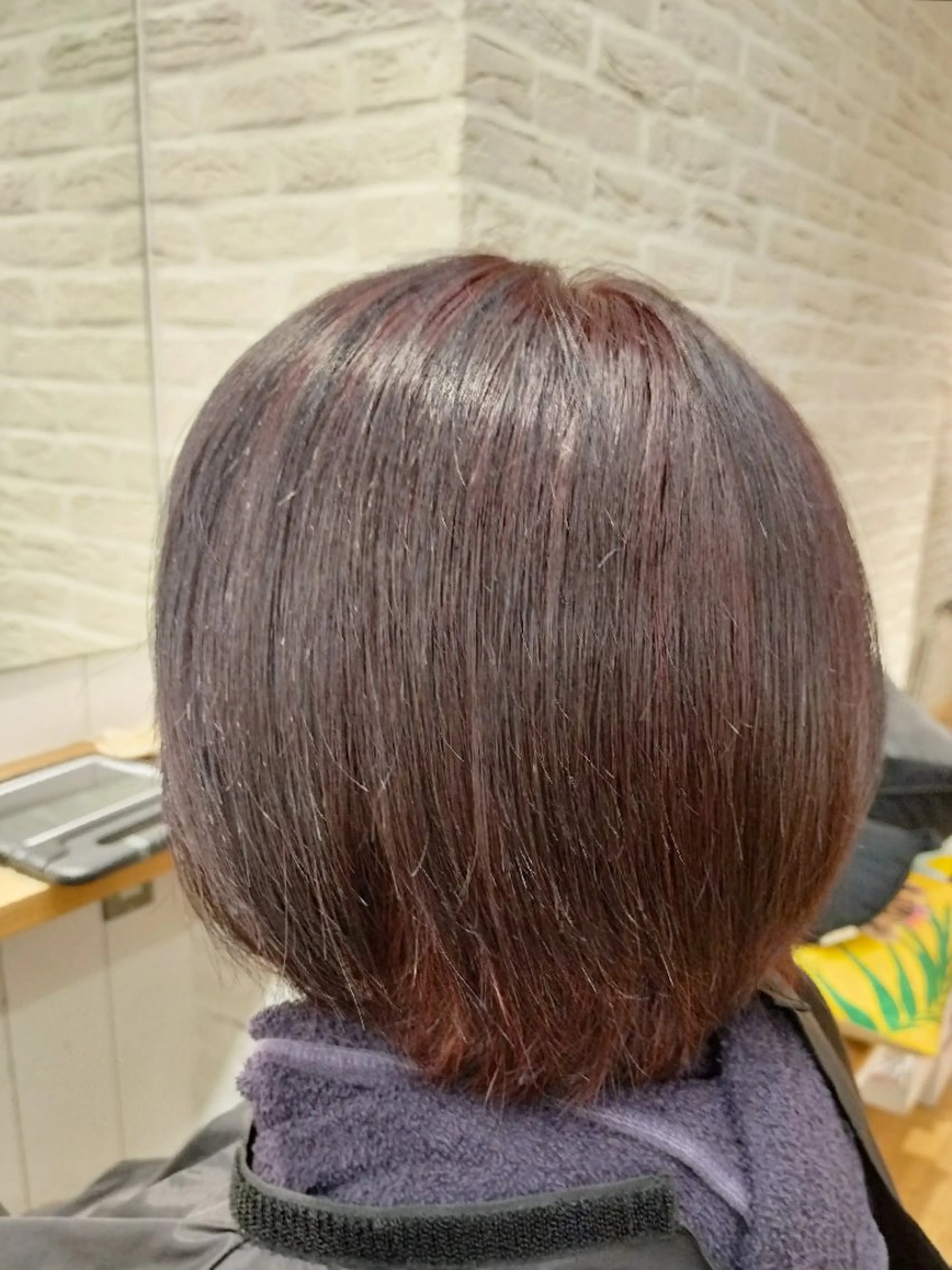 ショート ヘアカラー ほんま ひろみのヘアスタイル