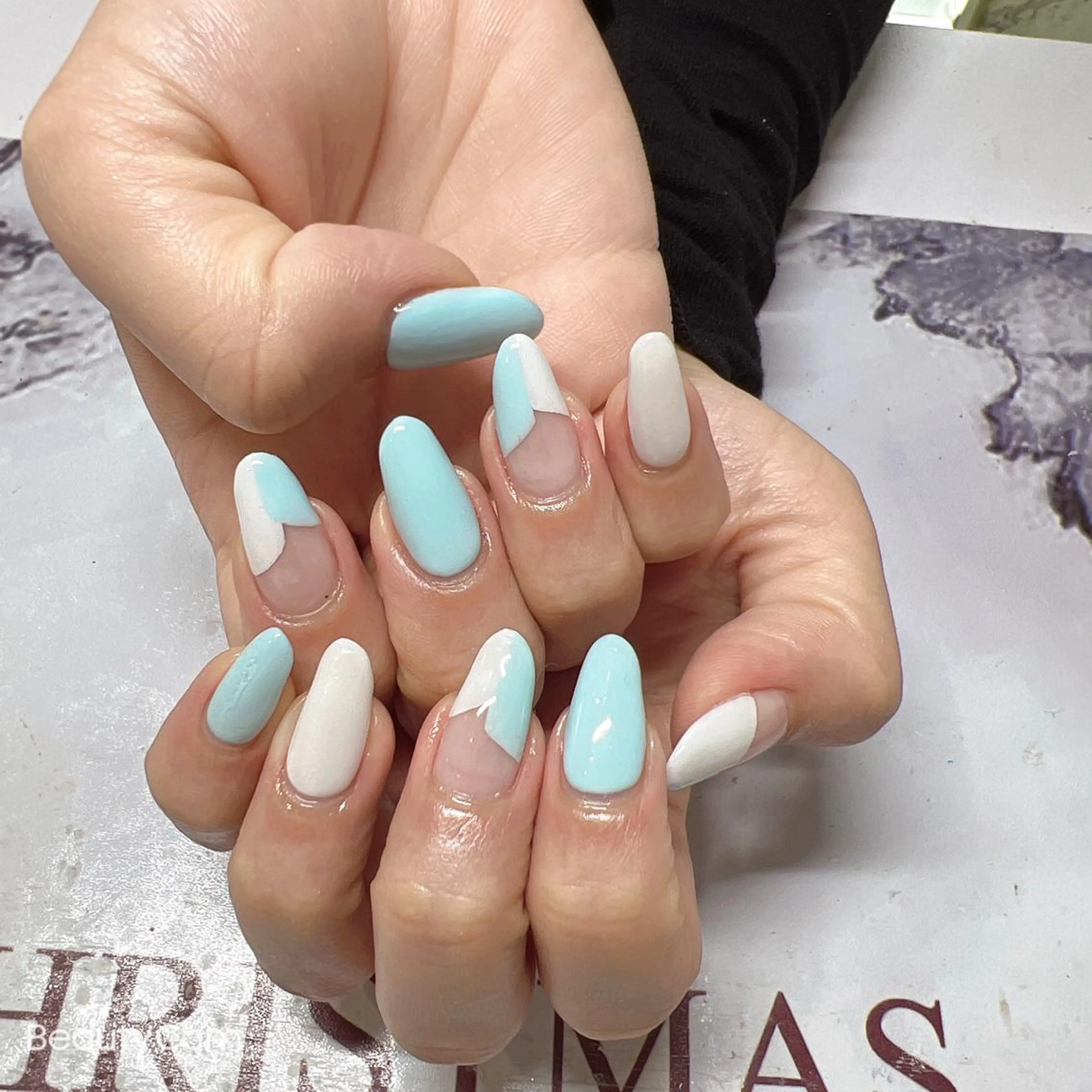 ネイル ガレンドウ 白澤 愛子のネイルデザイン