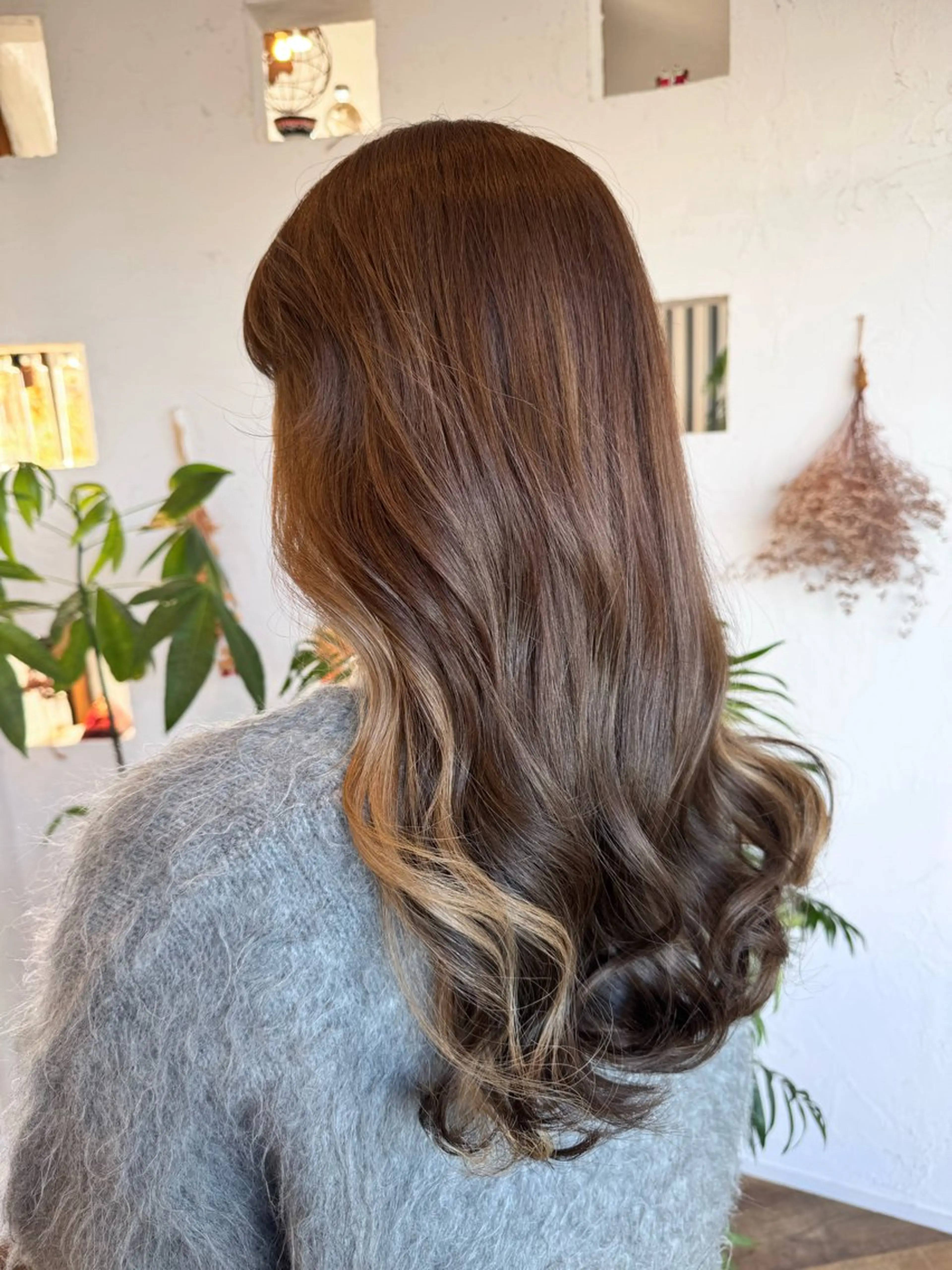 ロング カラー 🌸小掛🌸 豊橋外国人風カラーのヘアスタイル